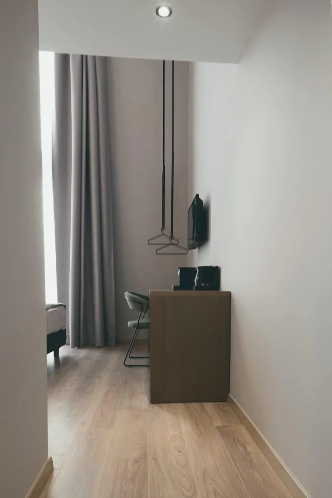 BED in Athens