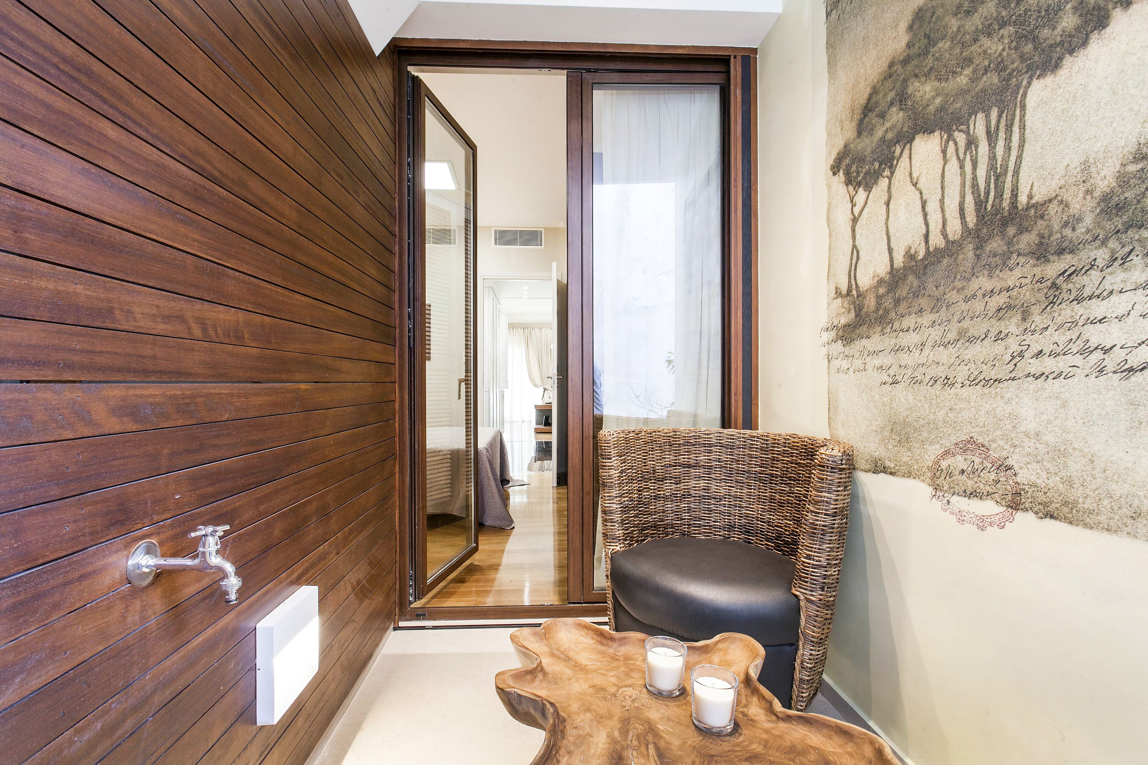 Beverly Suites In Plaka