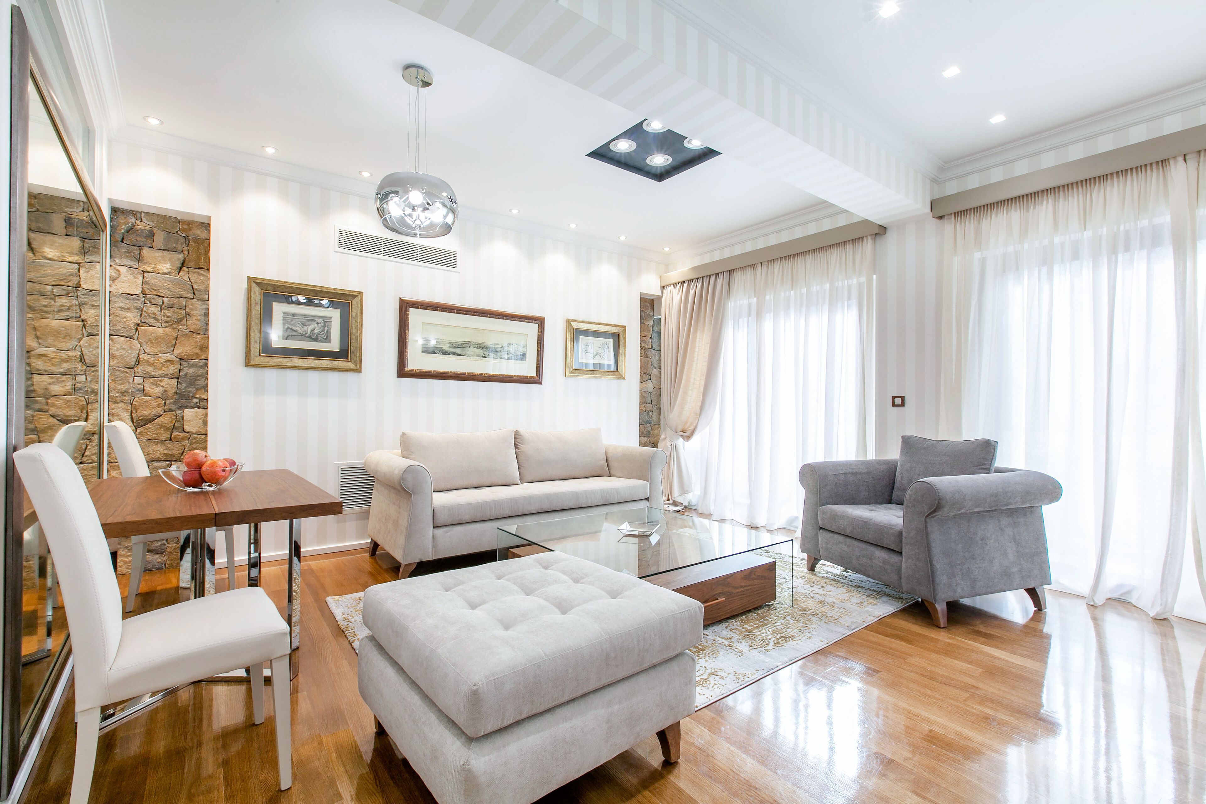 Beverly Suites In Plaka