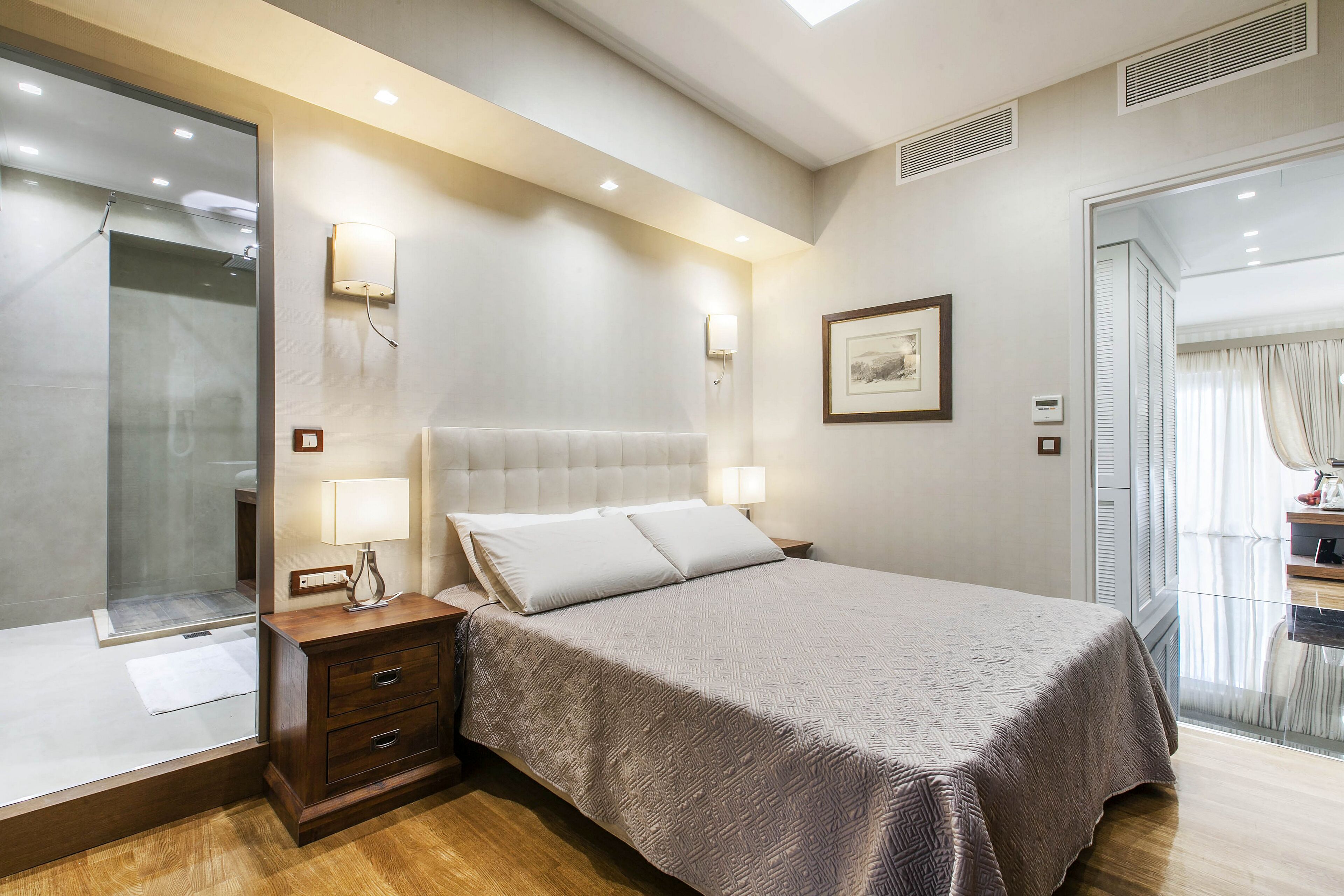 Beverly Suites In Plaka