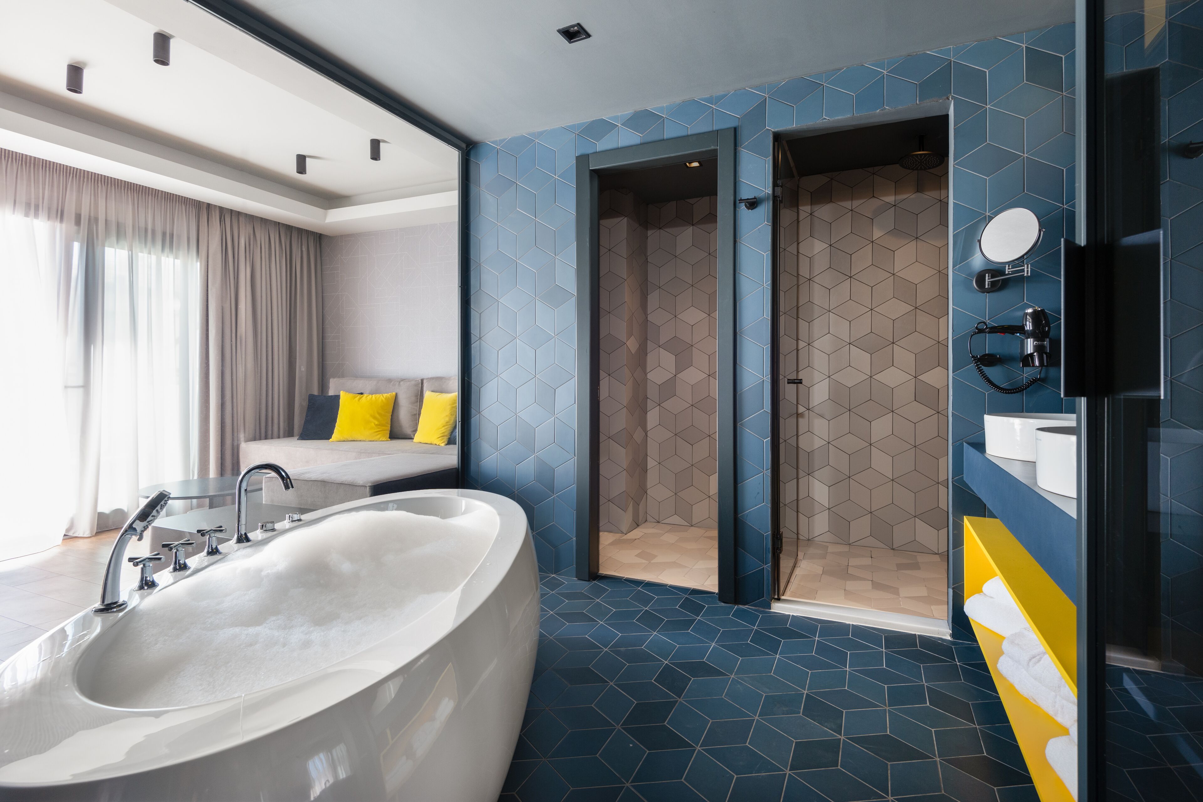 Colors Hotel