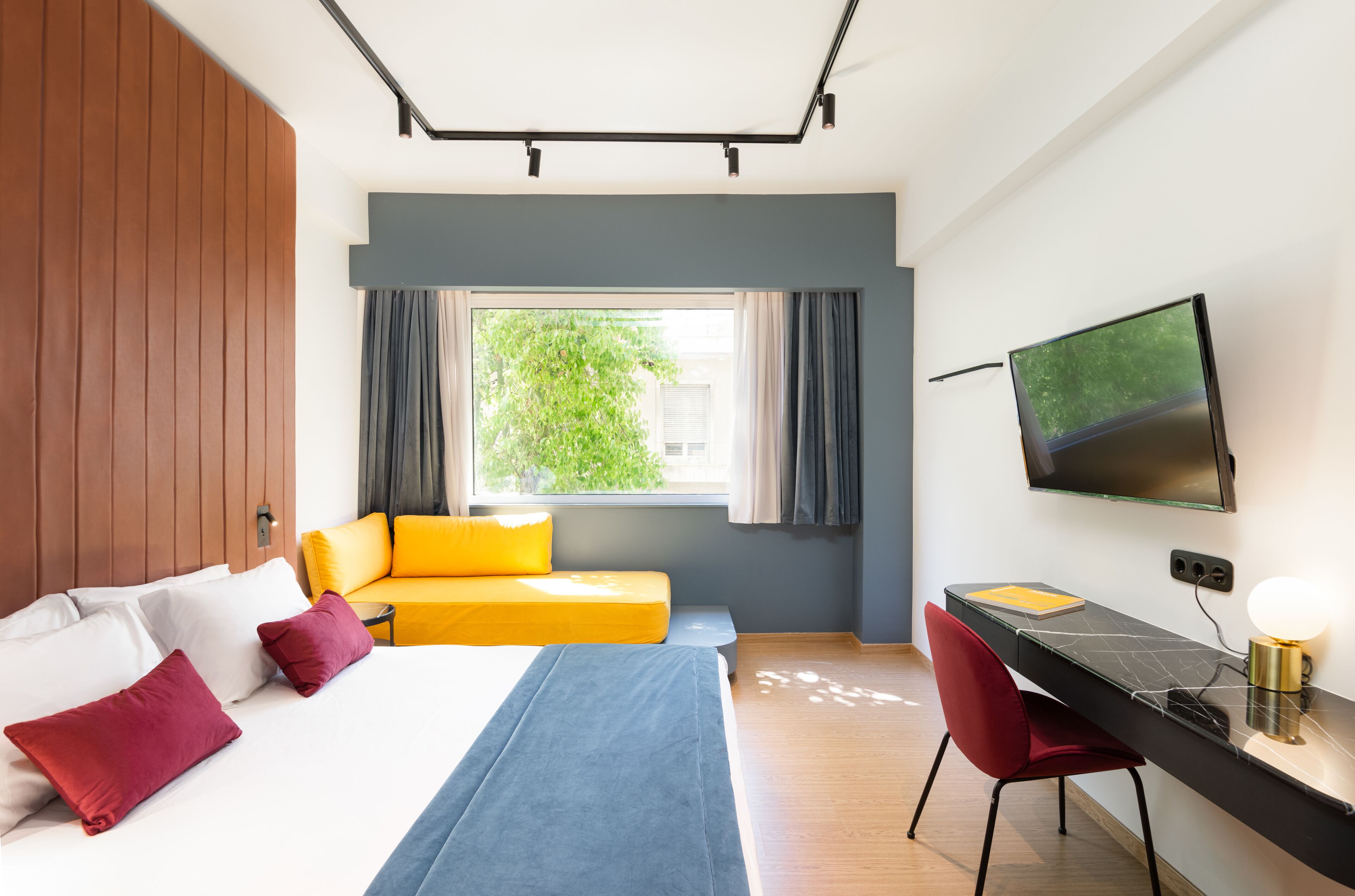 Colors Hotel