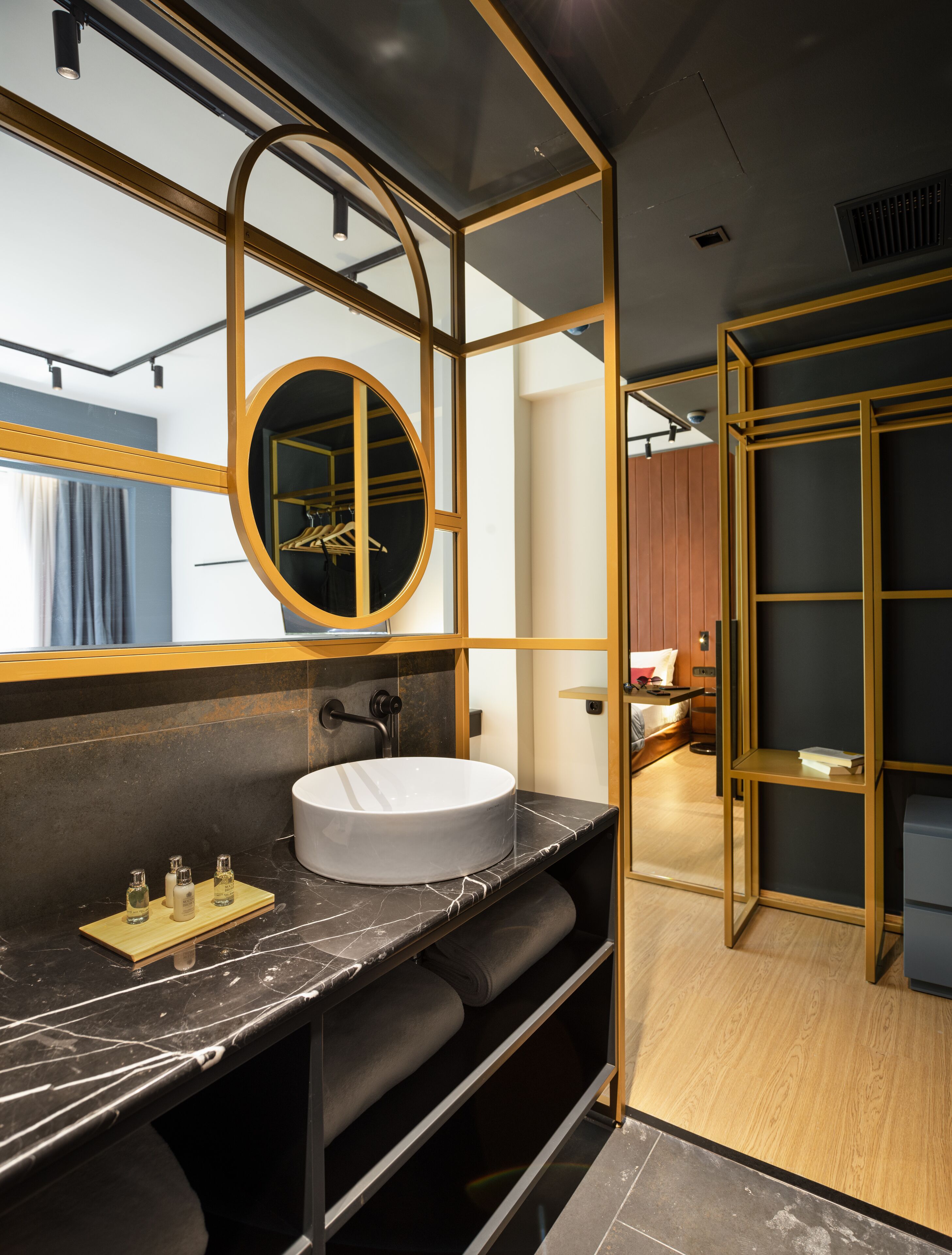 Colors Hotel