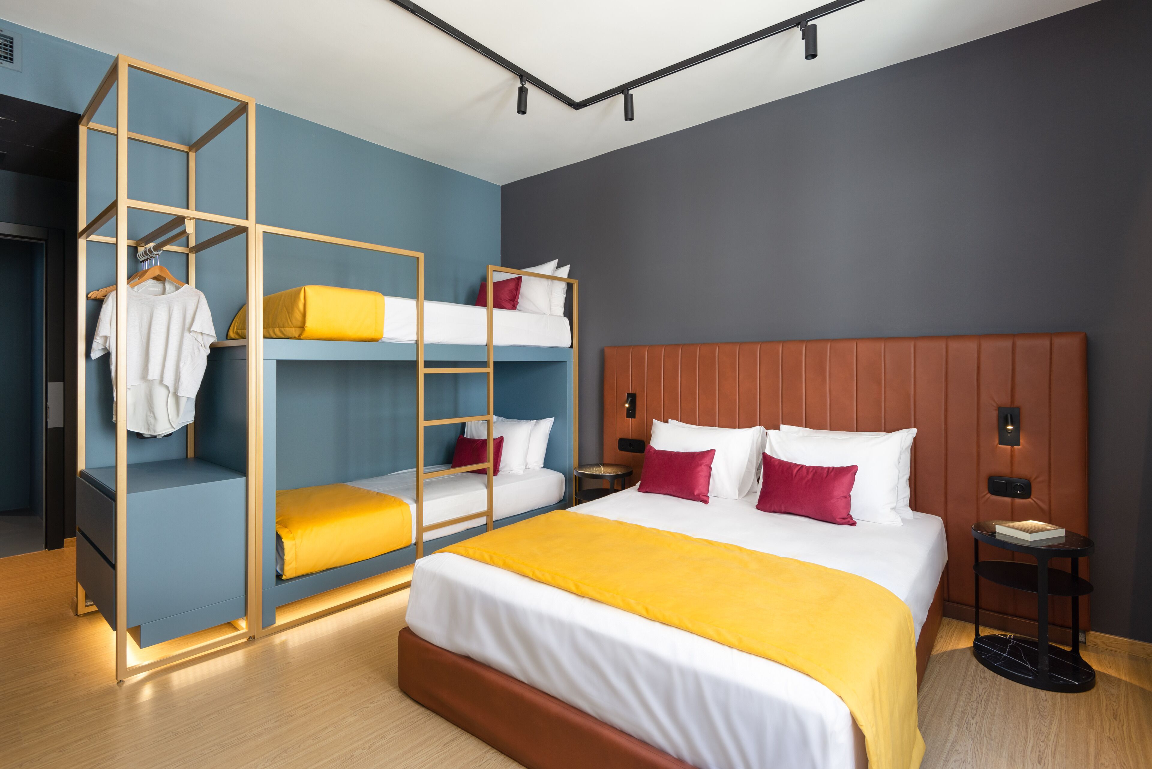 Colors Hotel