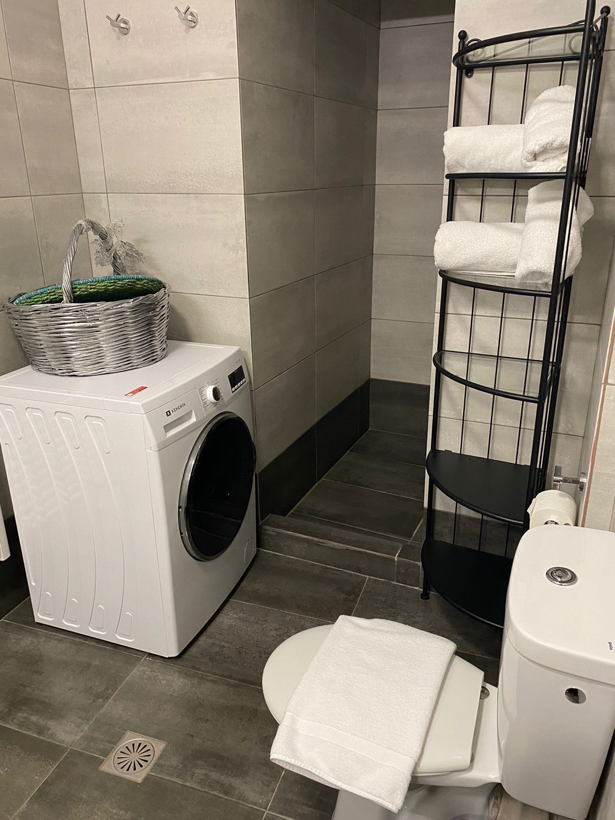 Connect Apartments