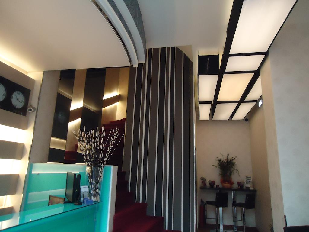 Cosmopolit Athens Hotel