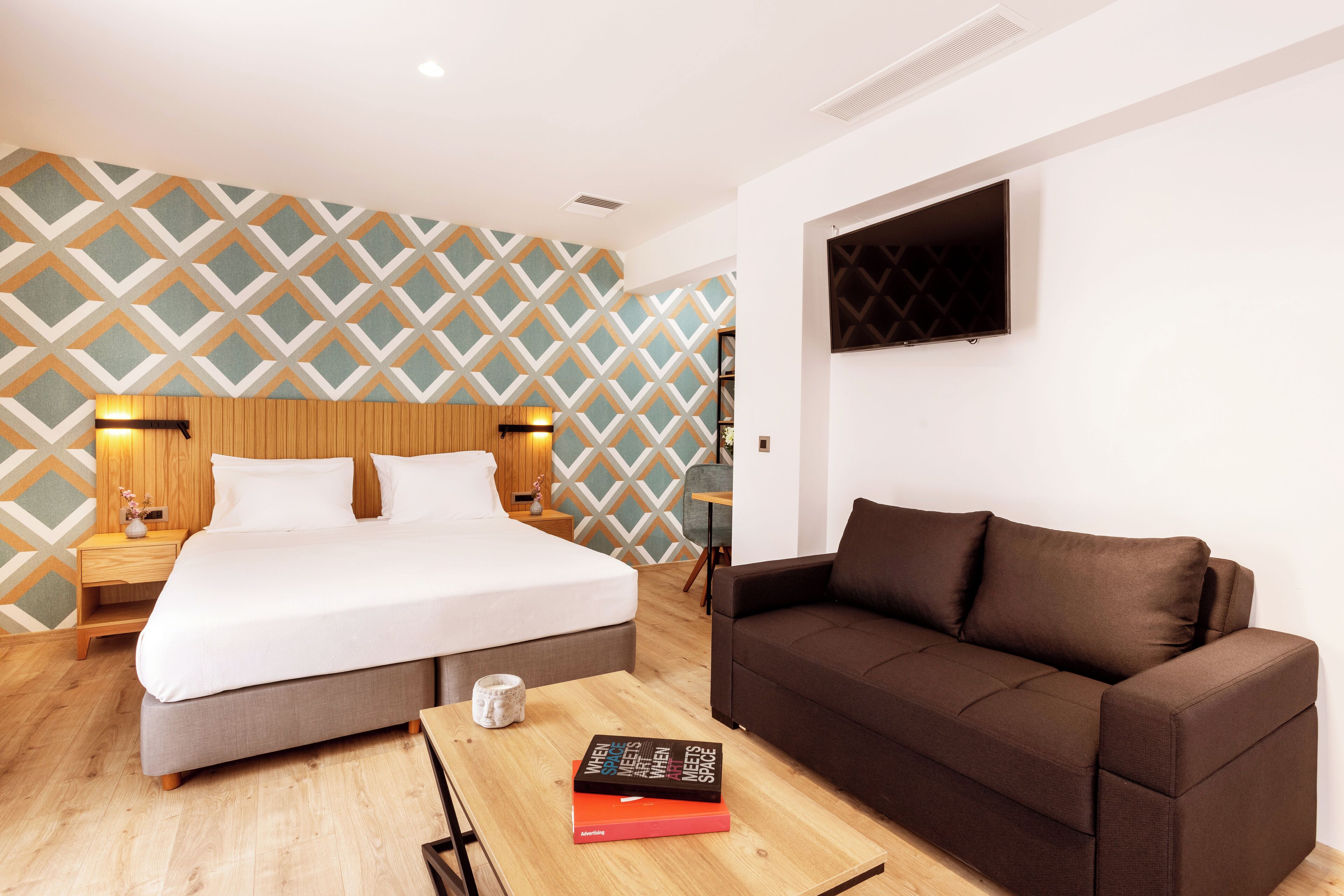 Days City Suites