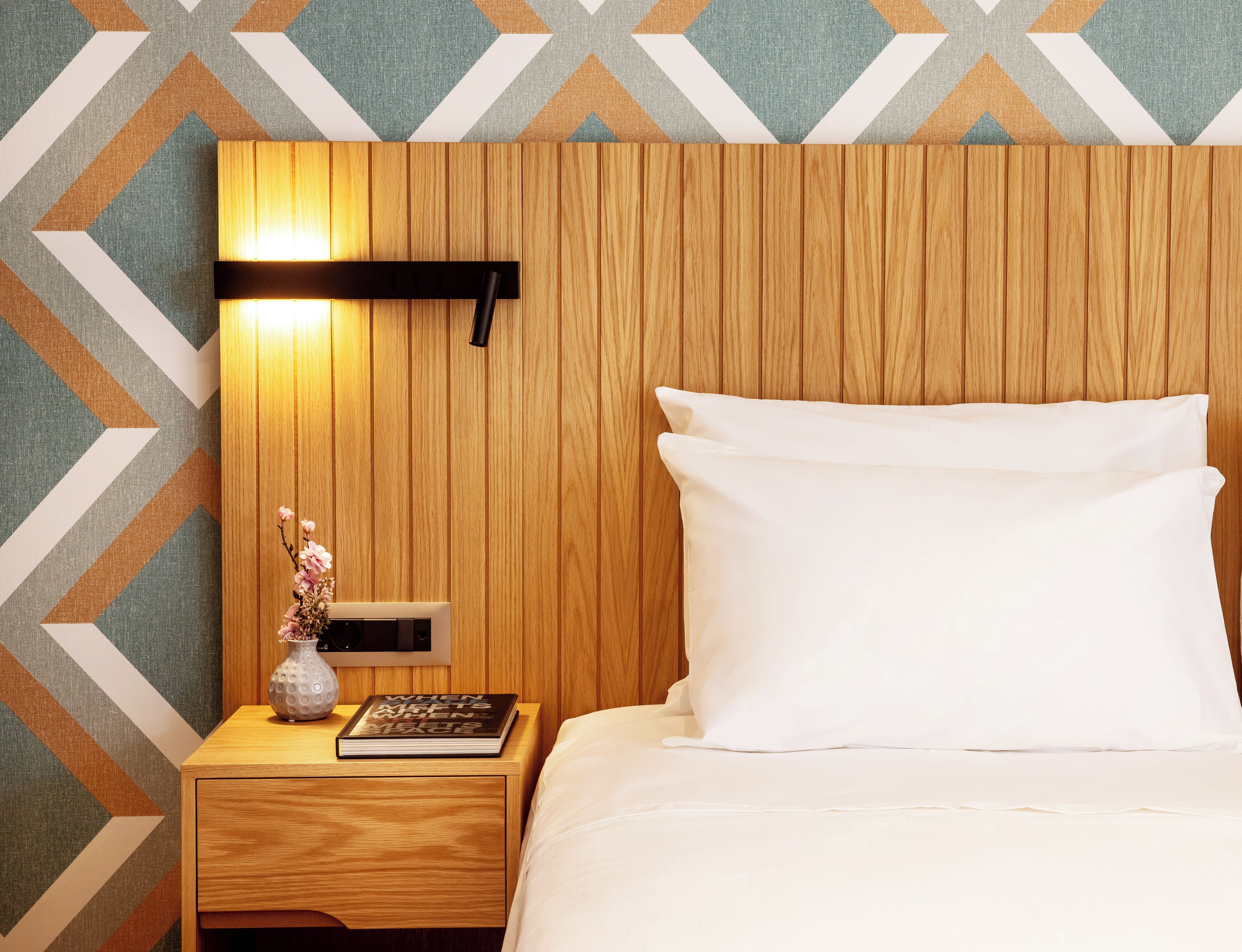 Days City Suites