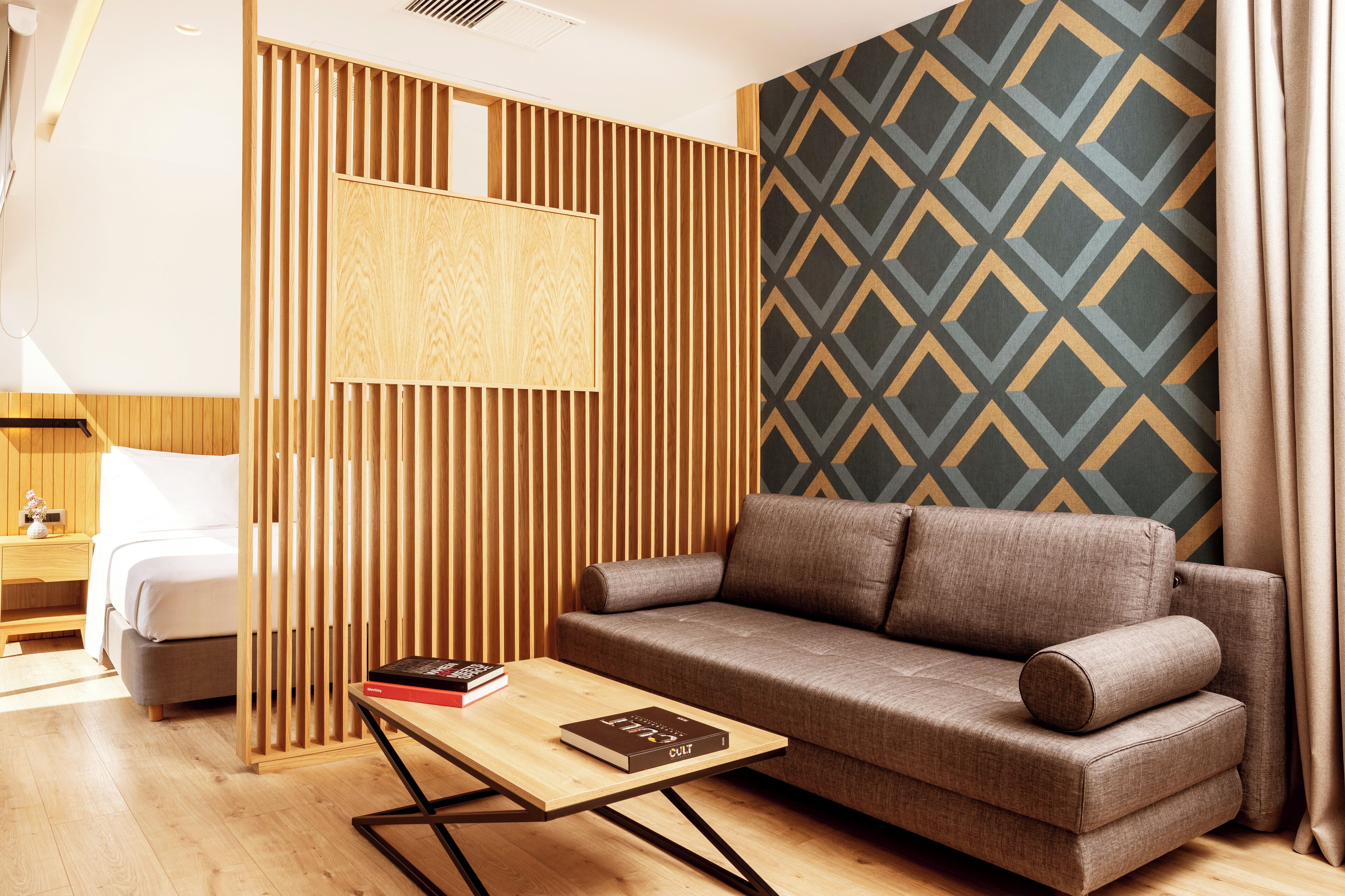 Days City Suites