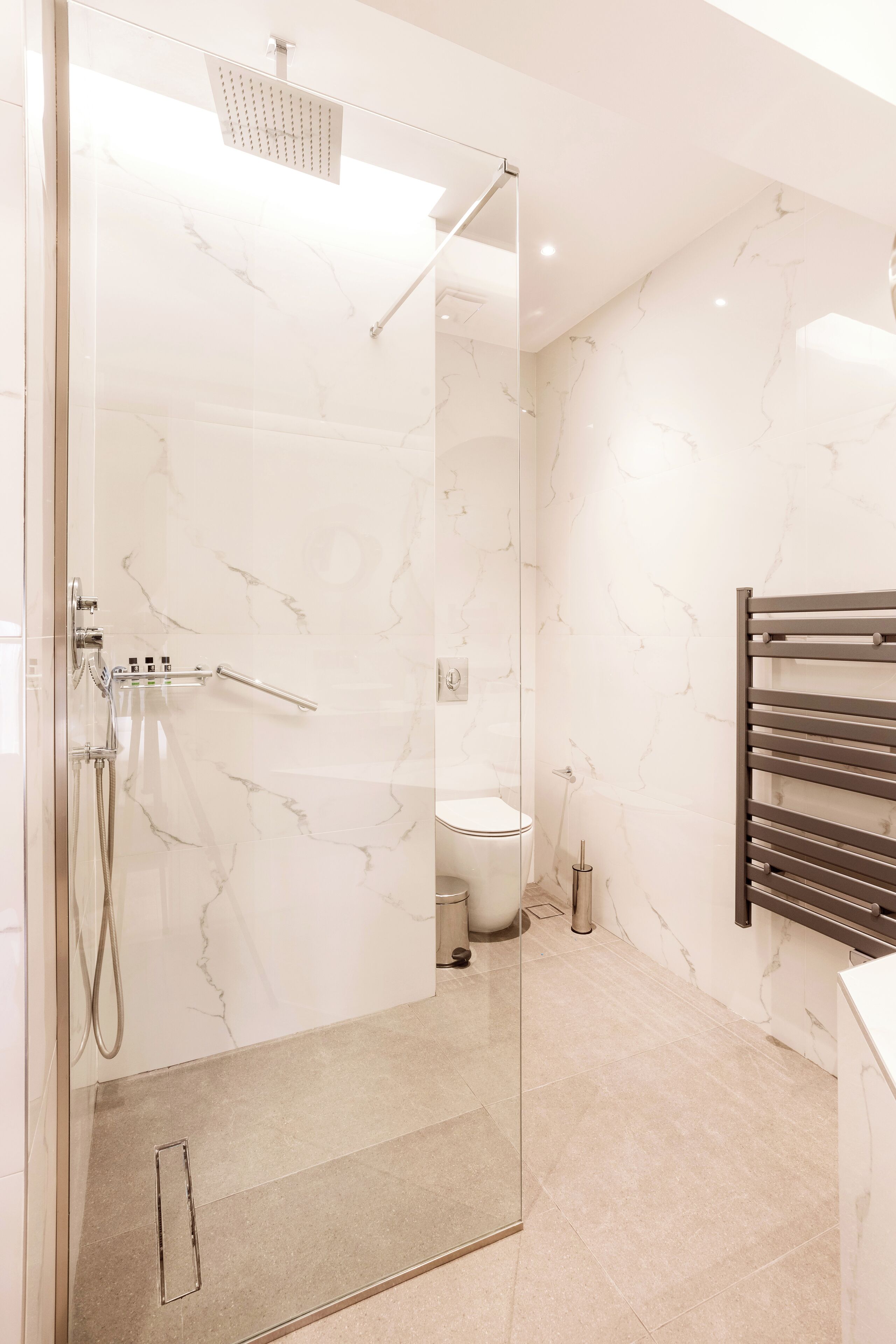 Days City Suites