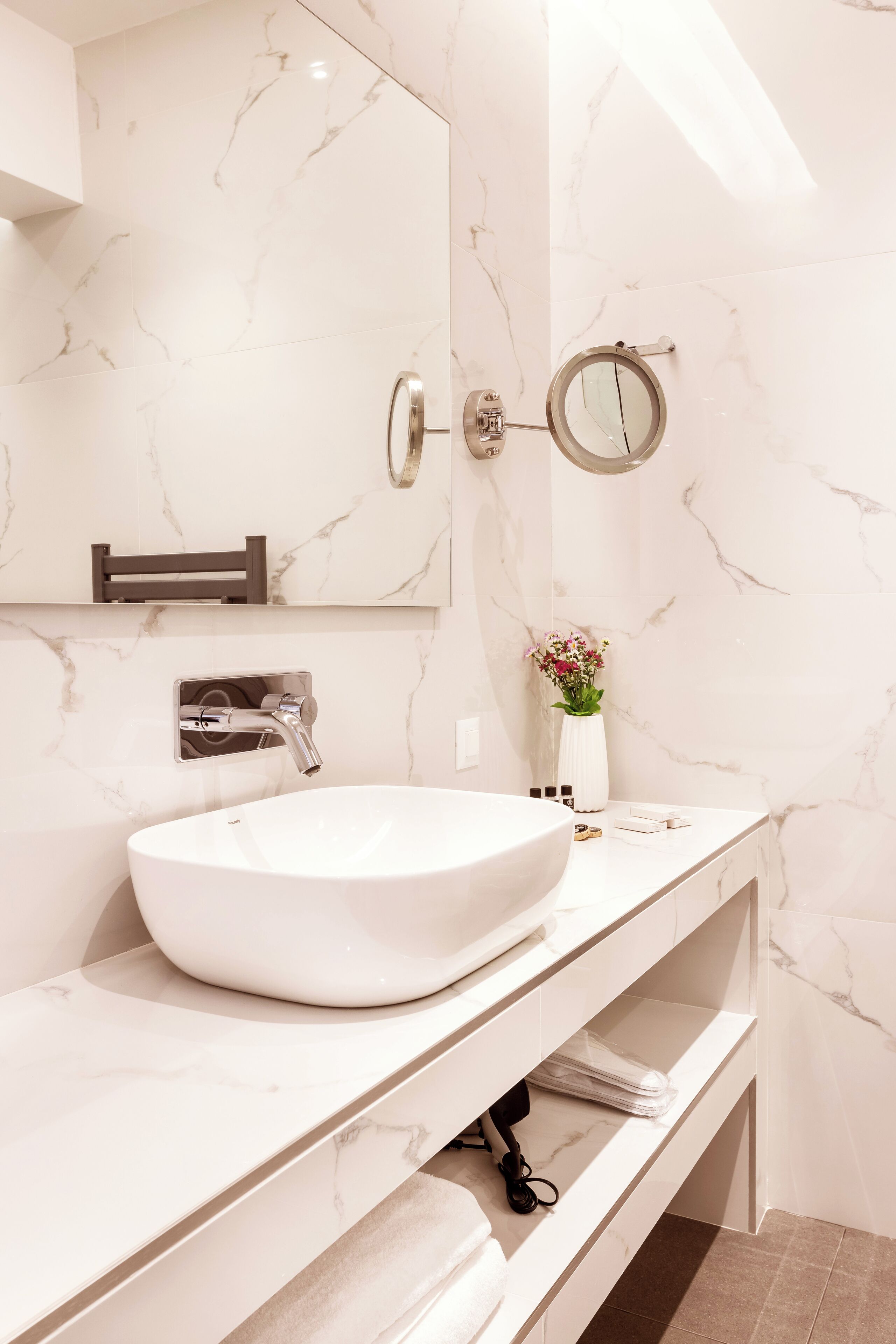 Days City Suites
