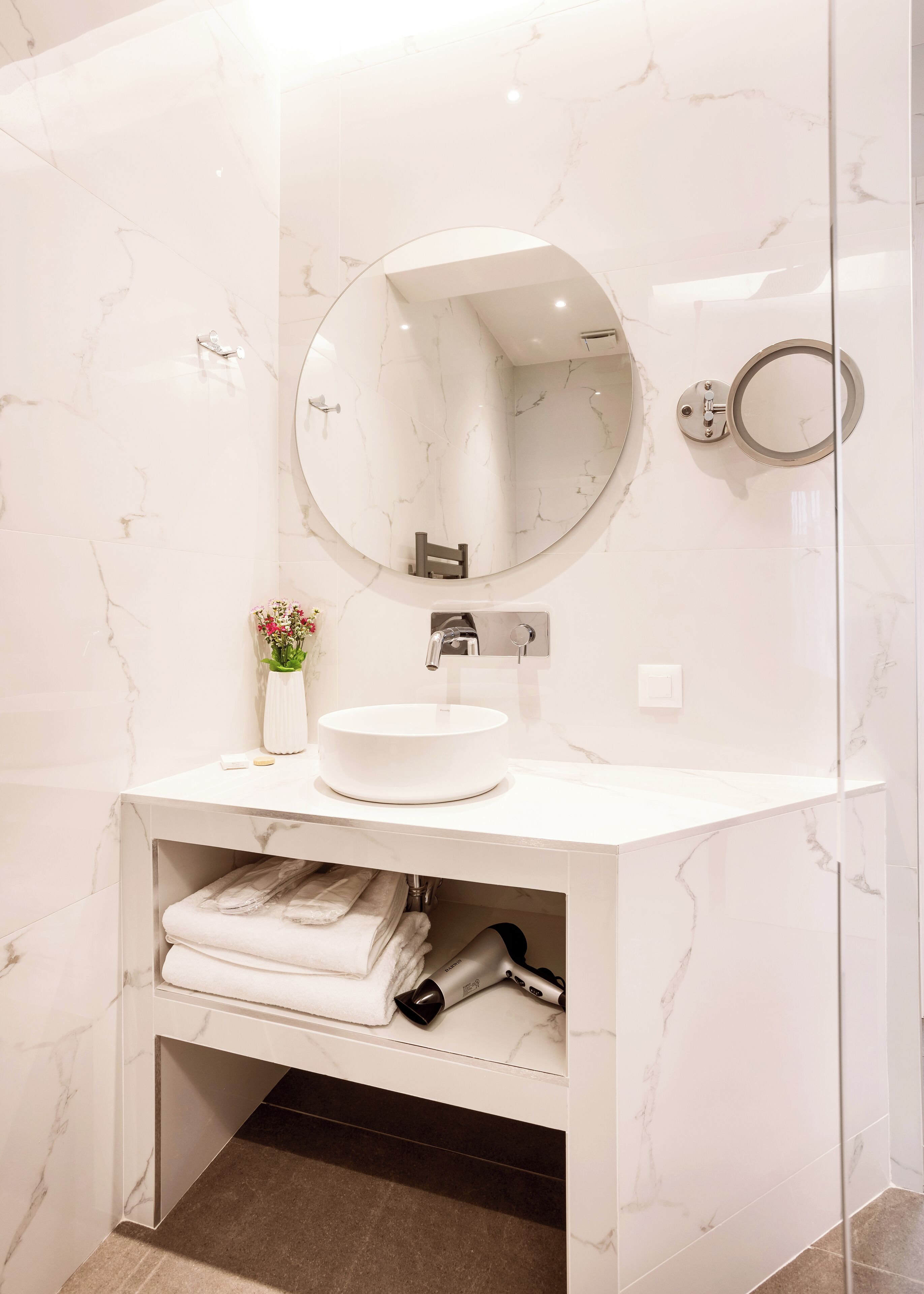 Days City Suites
