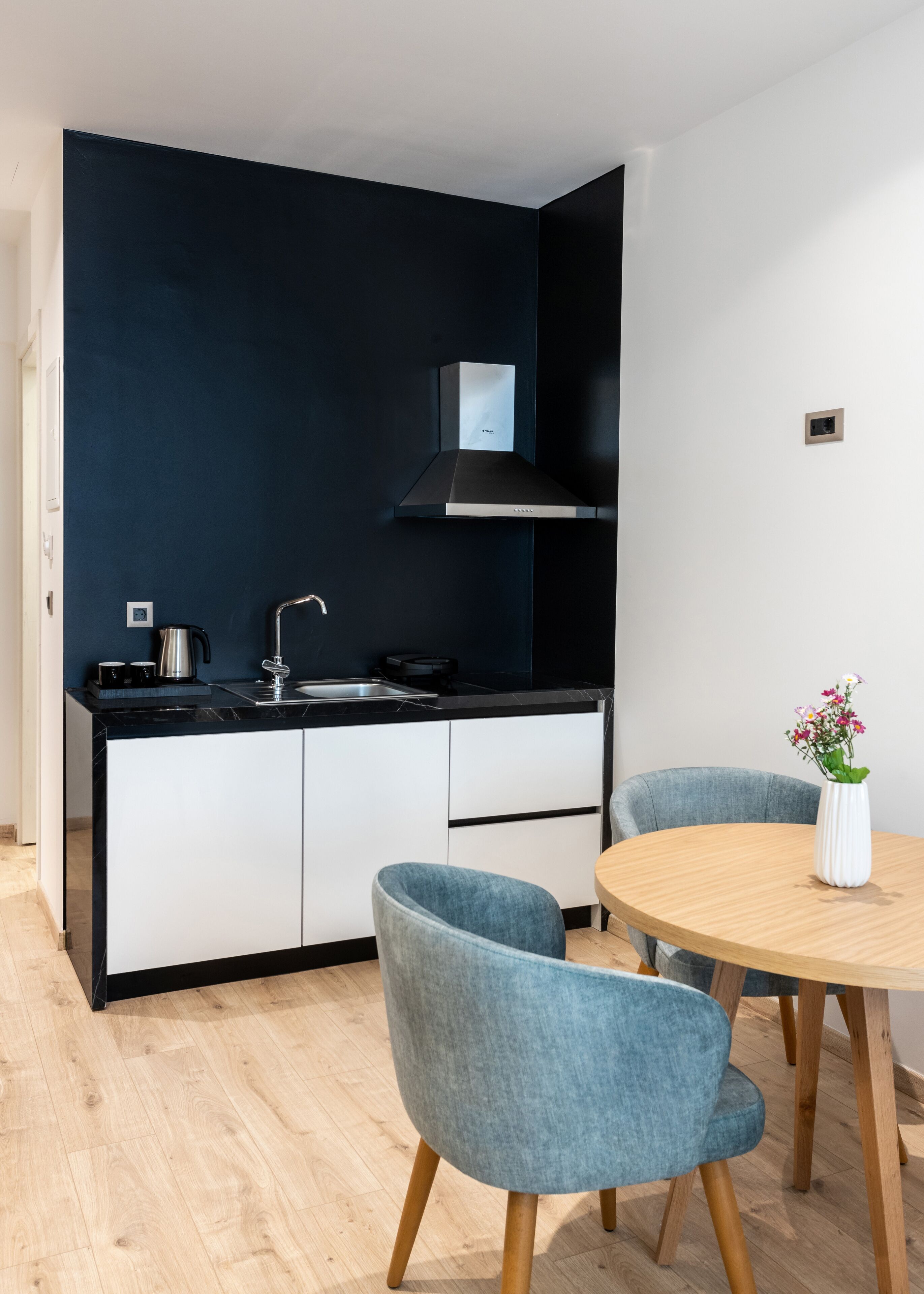Days City Suites