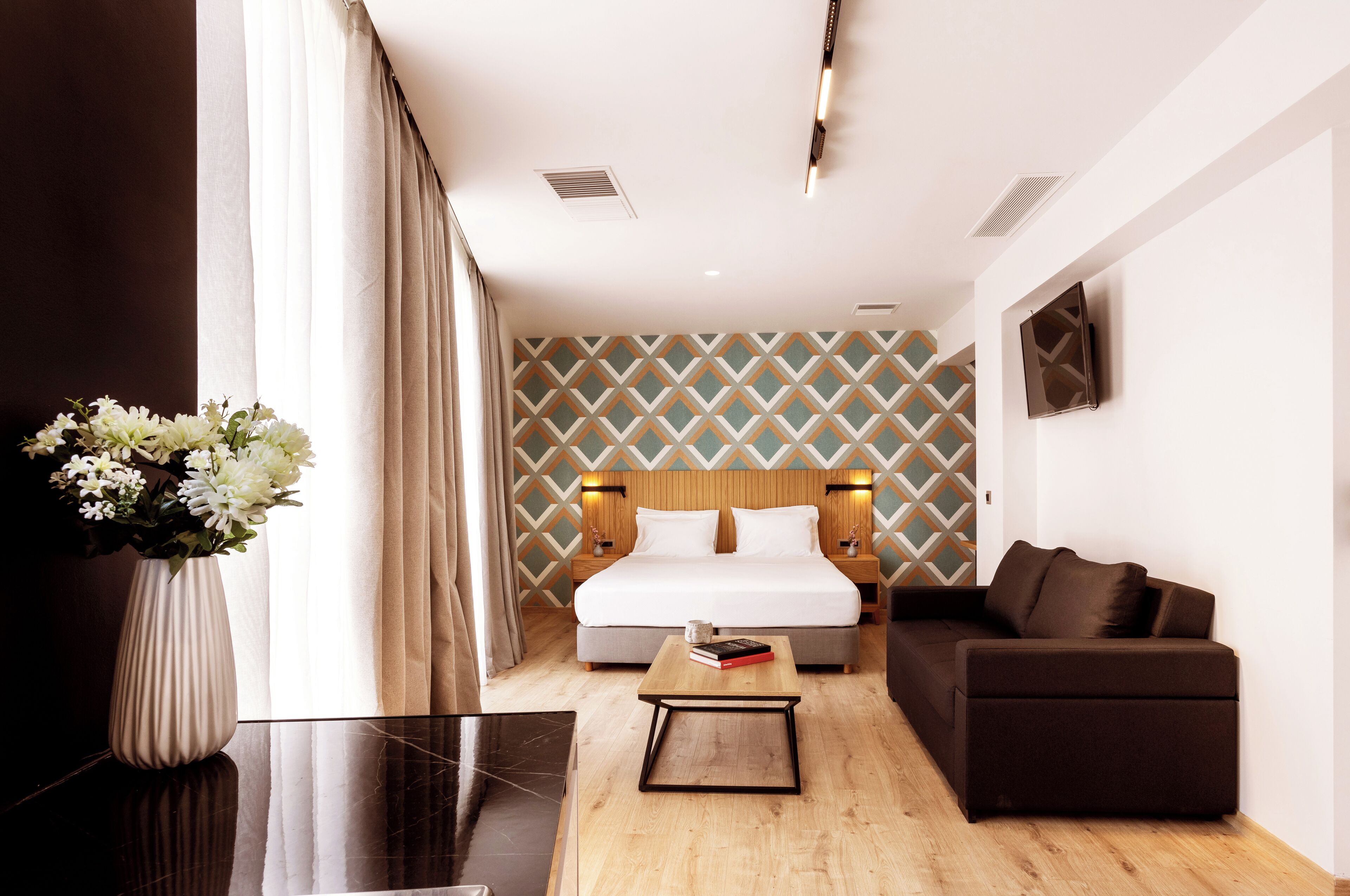 Days City Suites