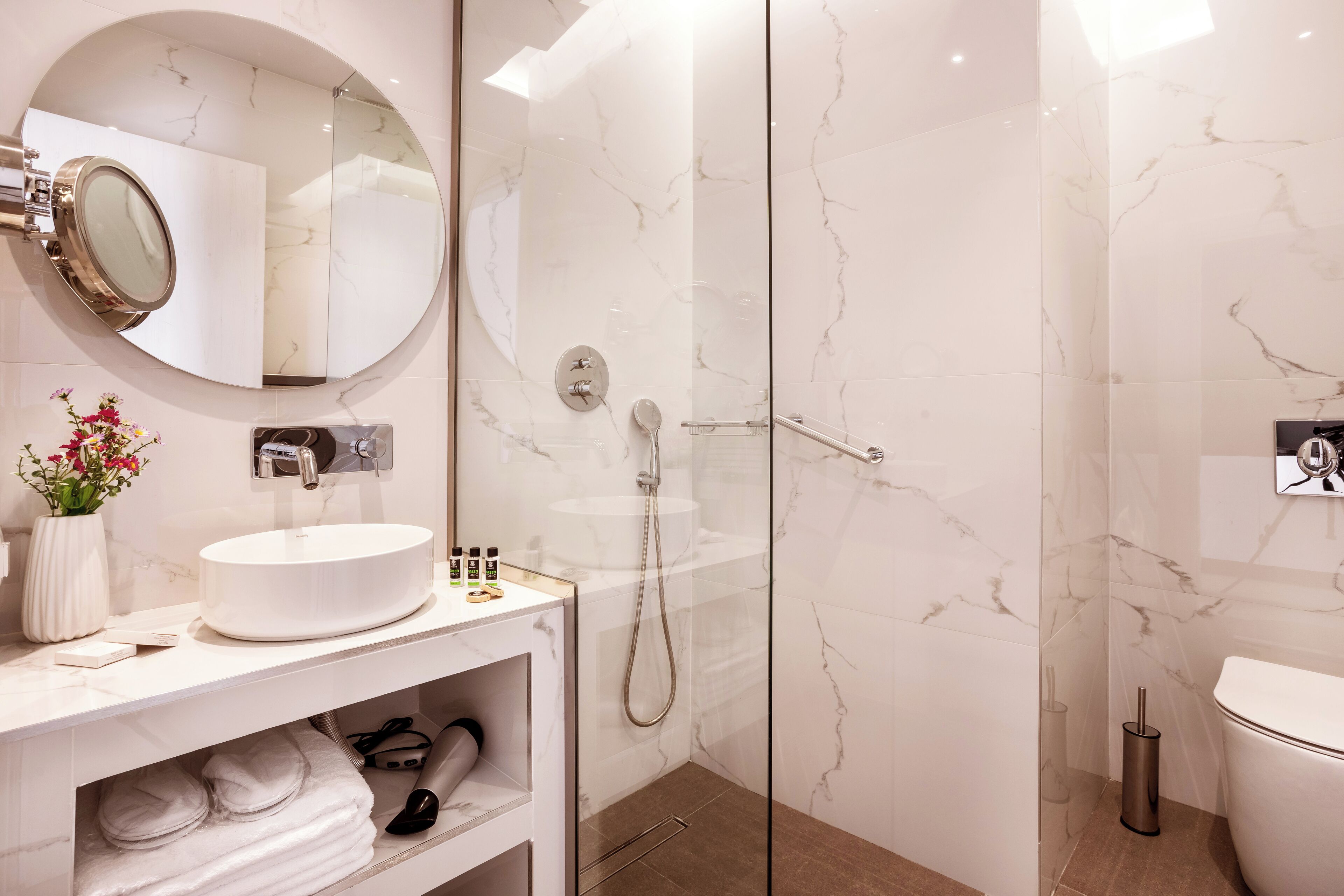 Days City Suites