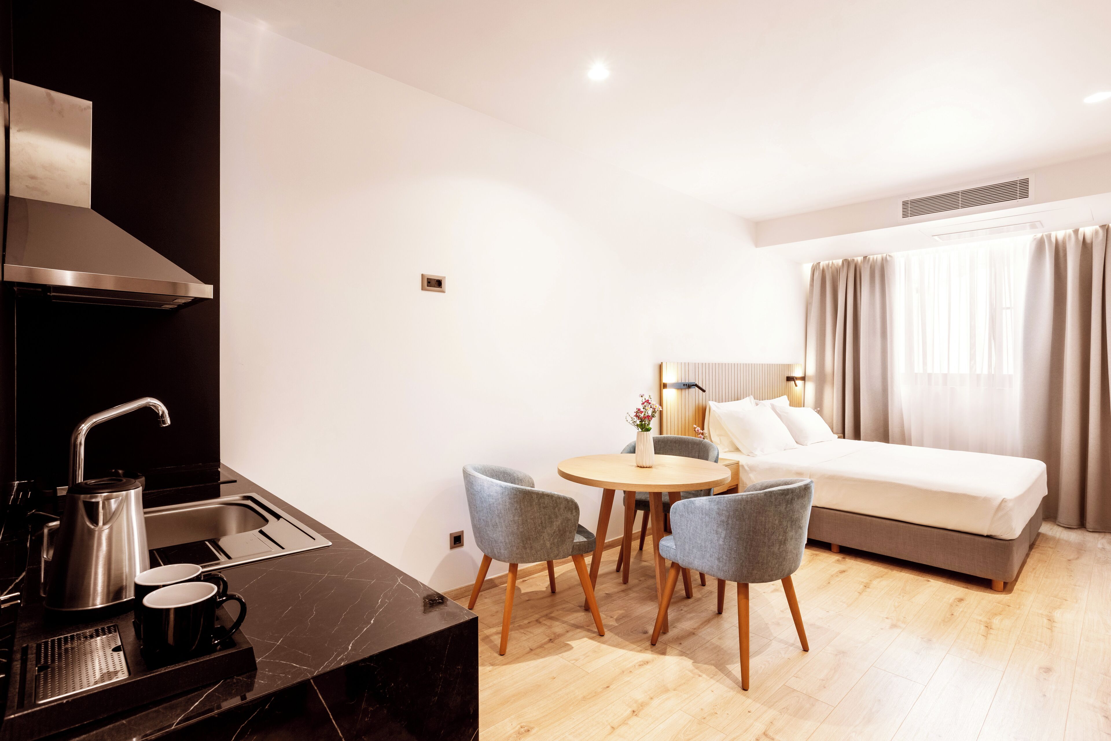 Days City Suites
