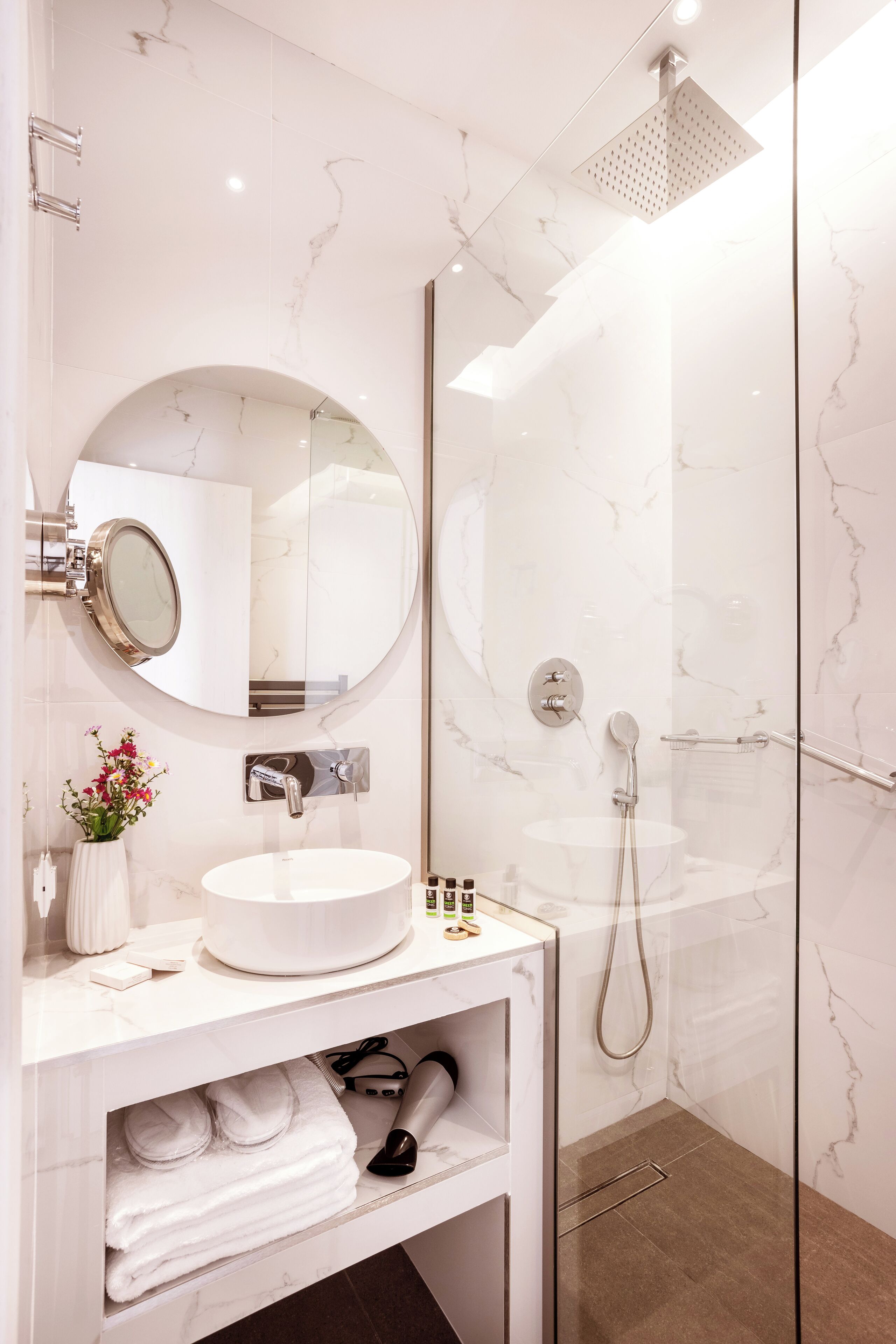 Days City Suites