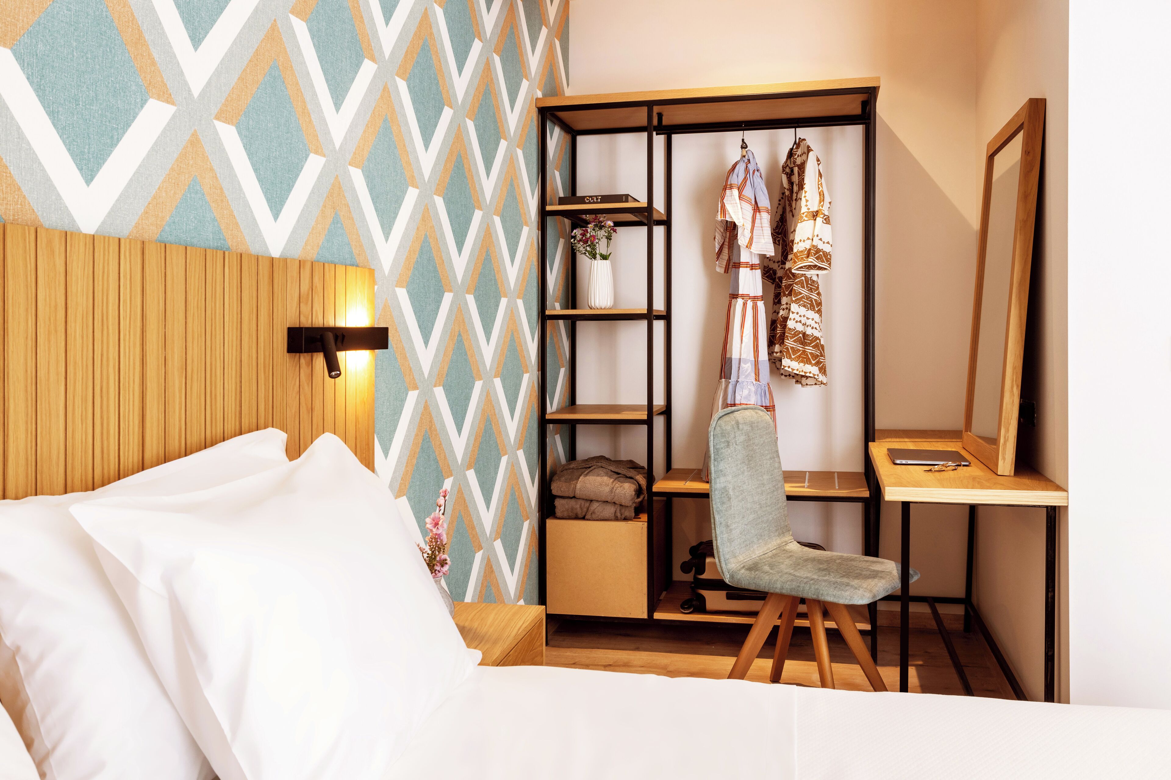 Days City Suites