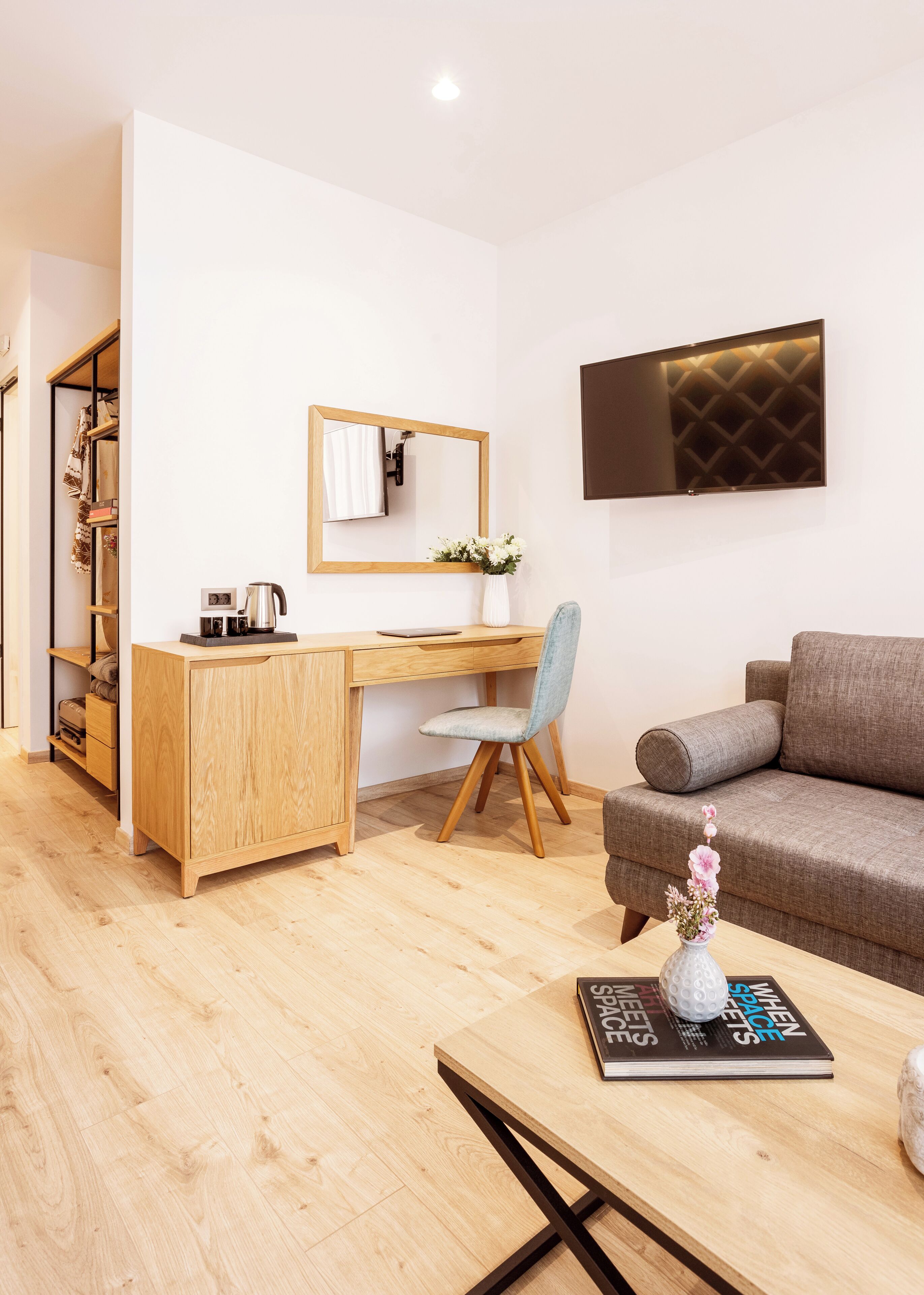 Days City Suites