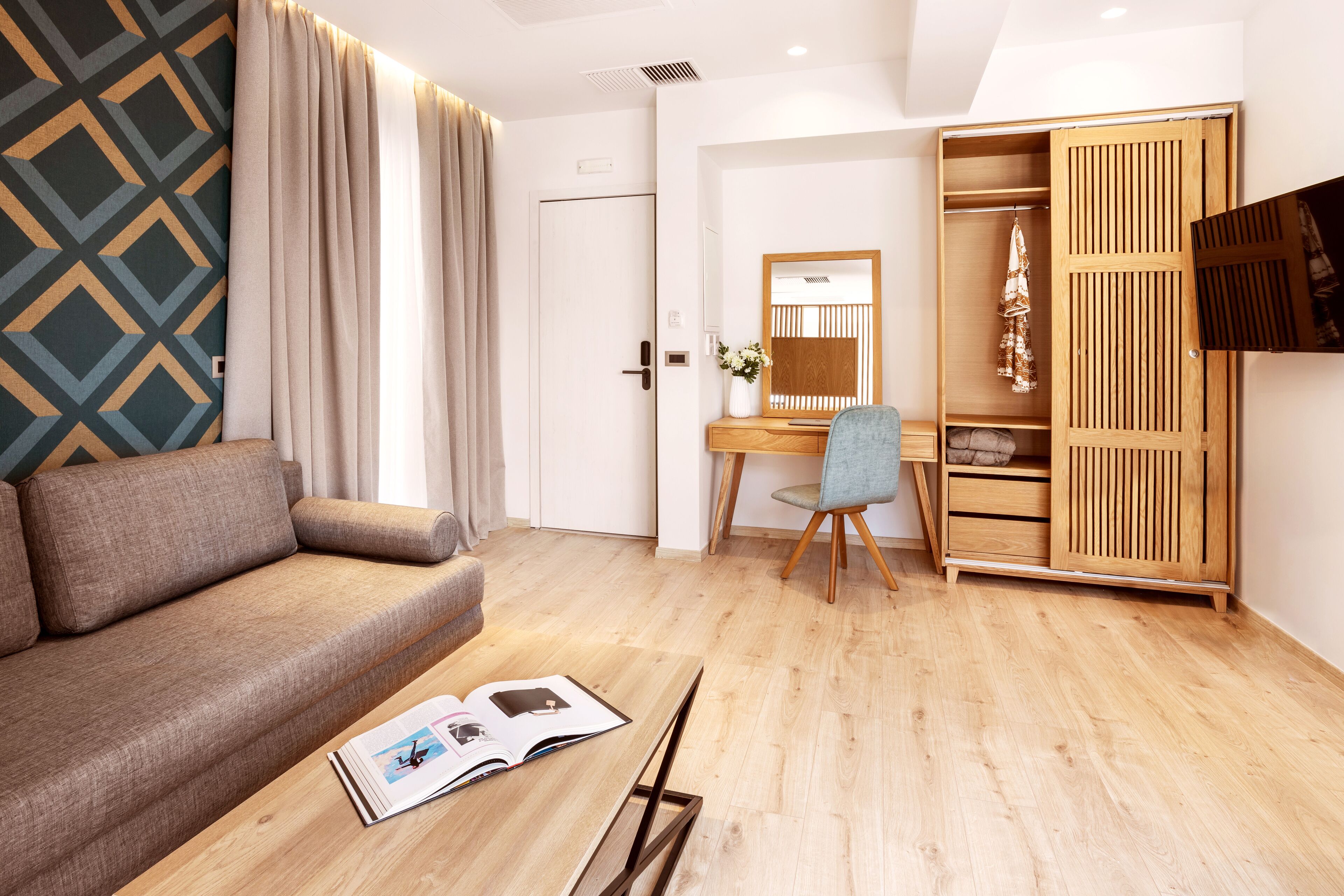 Days City Suites
