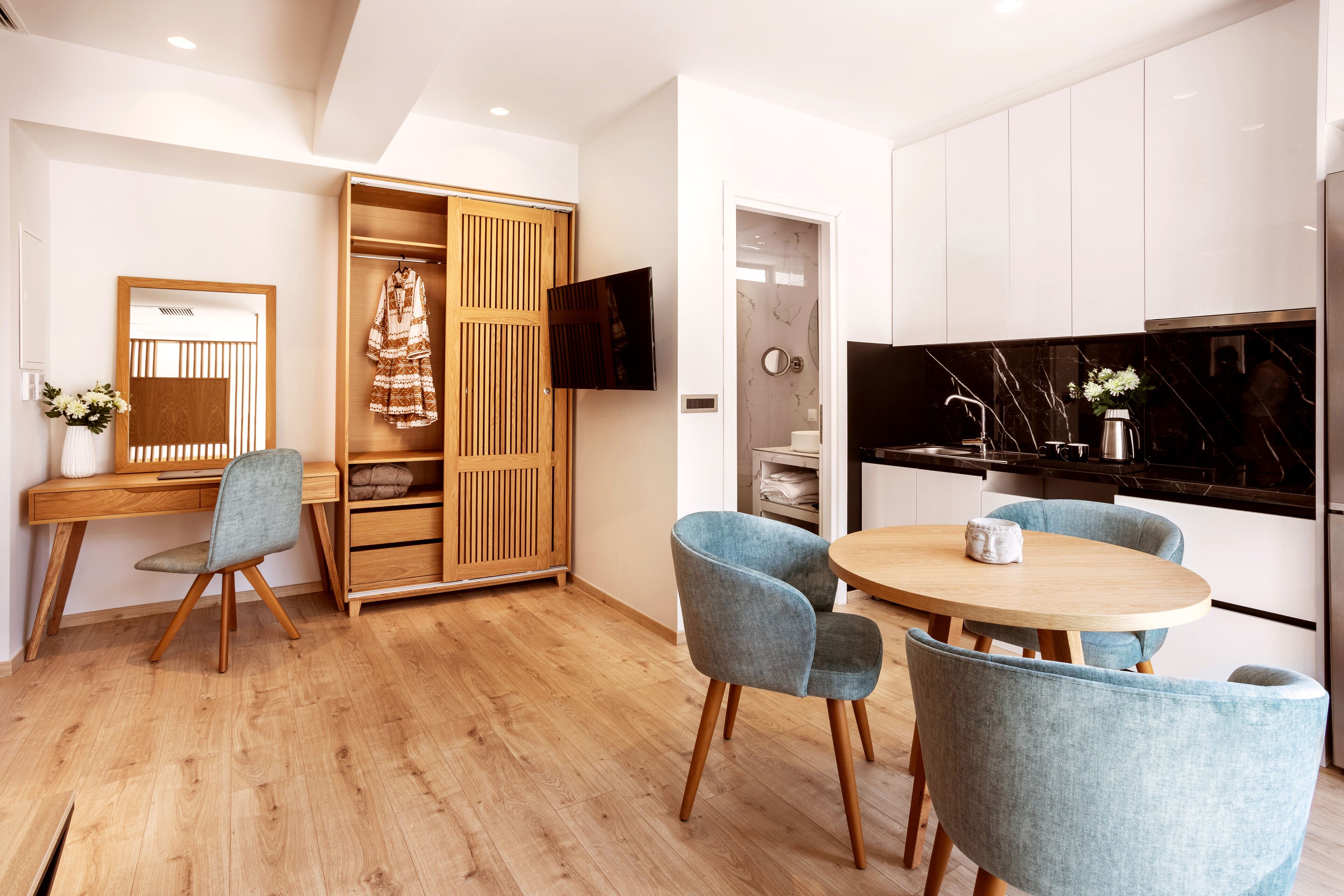 Days City Suites