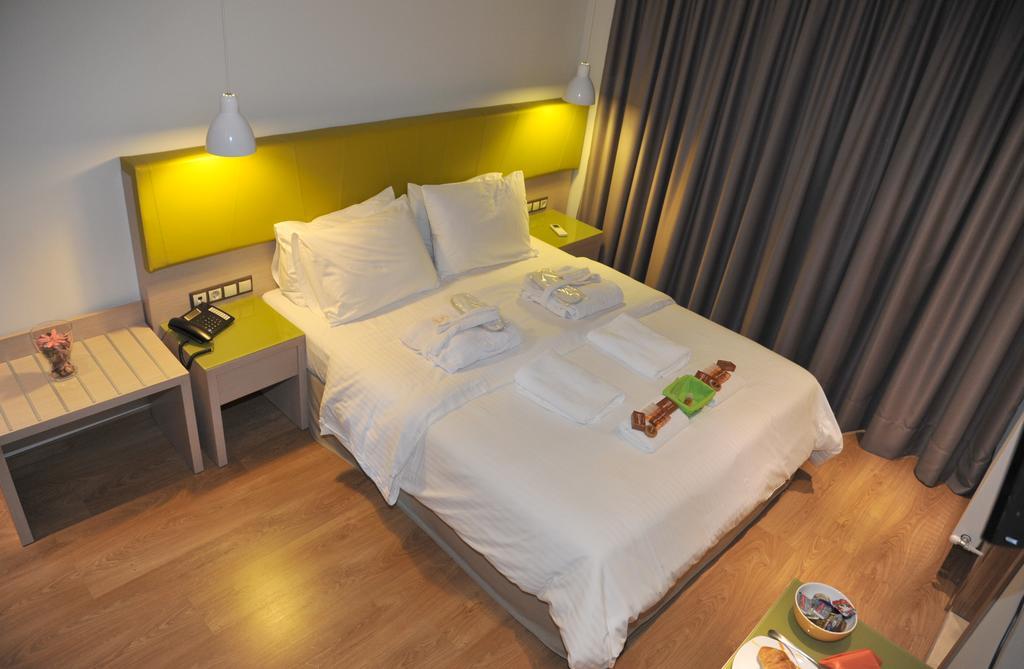 Mirivili Rooms & Suites Hotel
