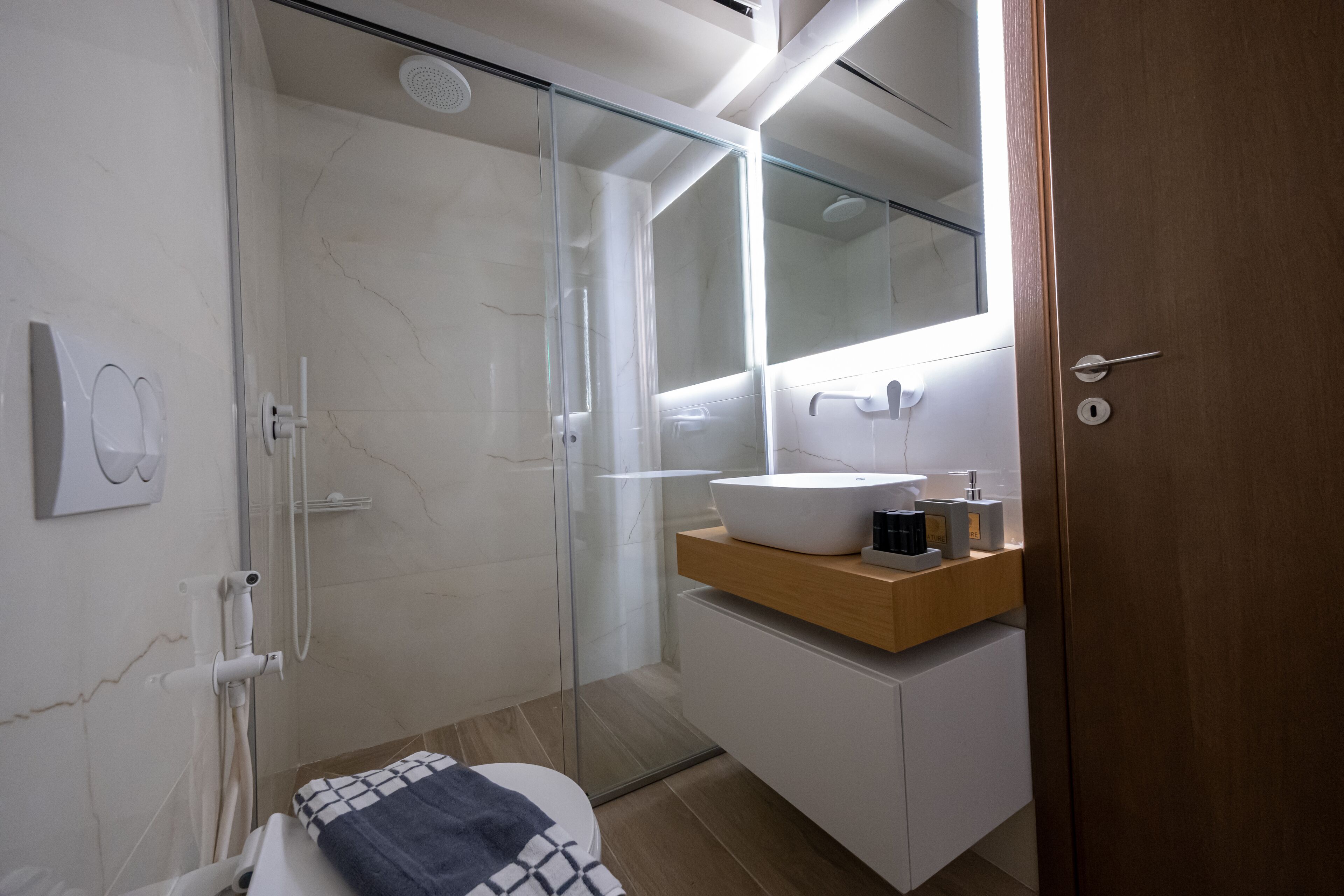 Elia Didotou City Apartments