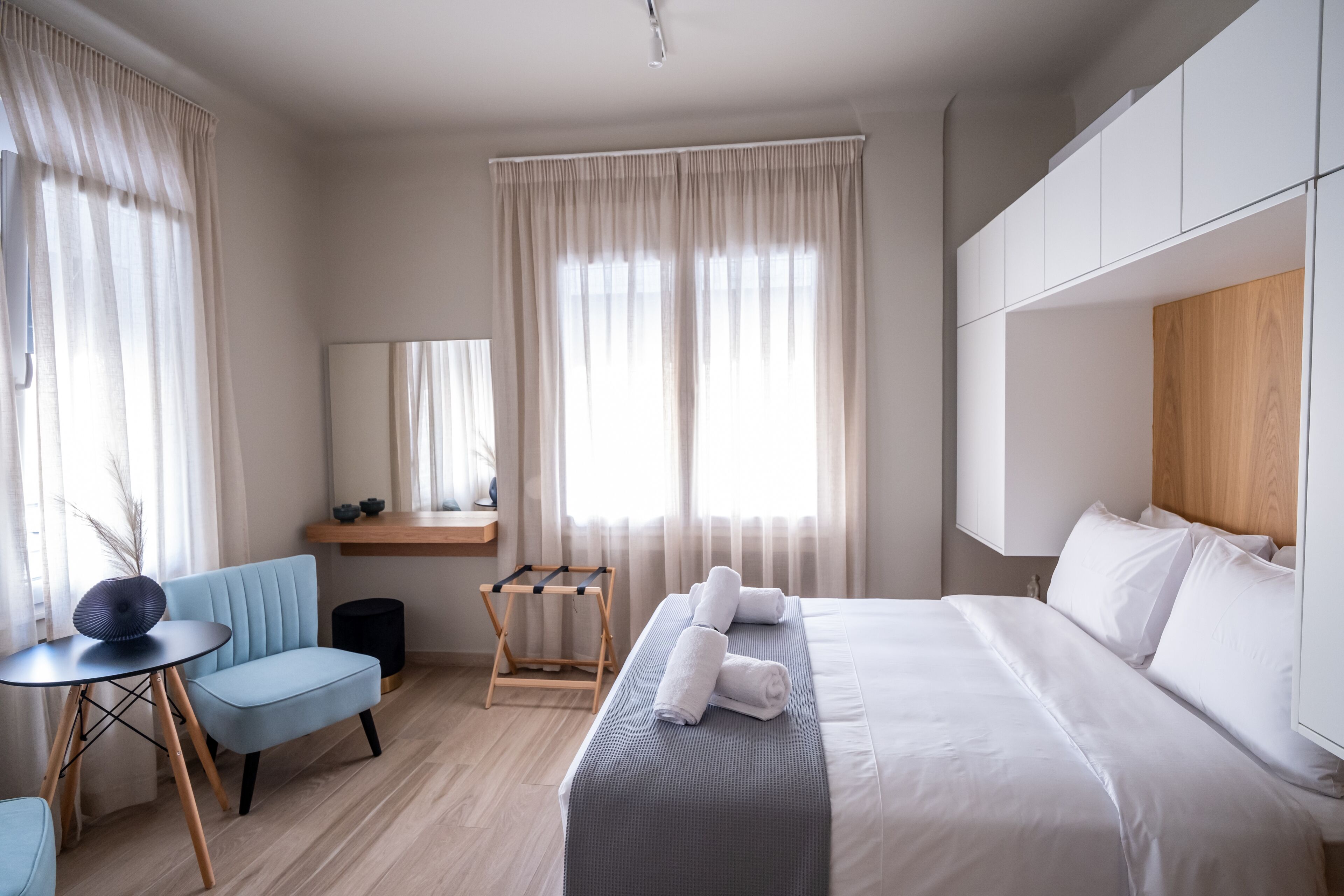 Elia Didotou City Apartments