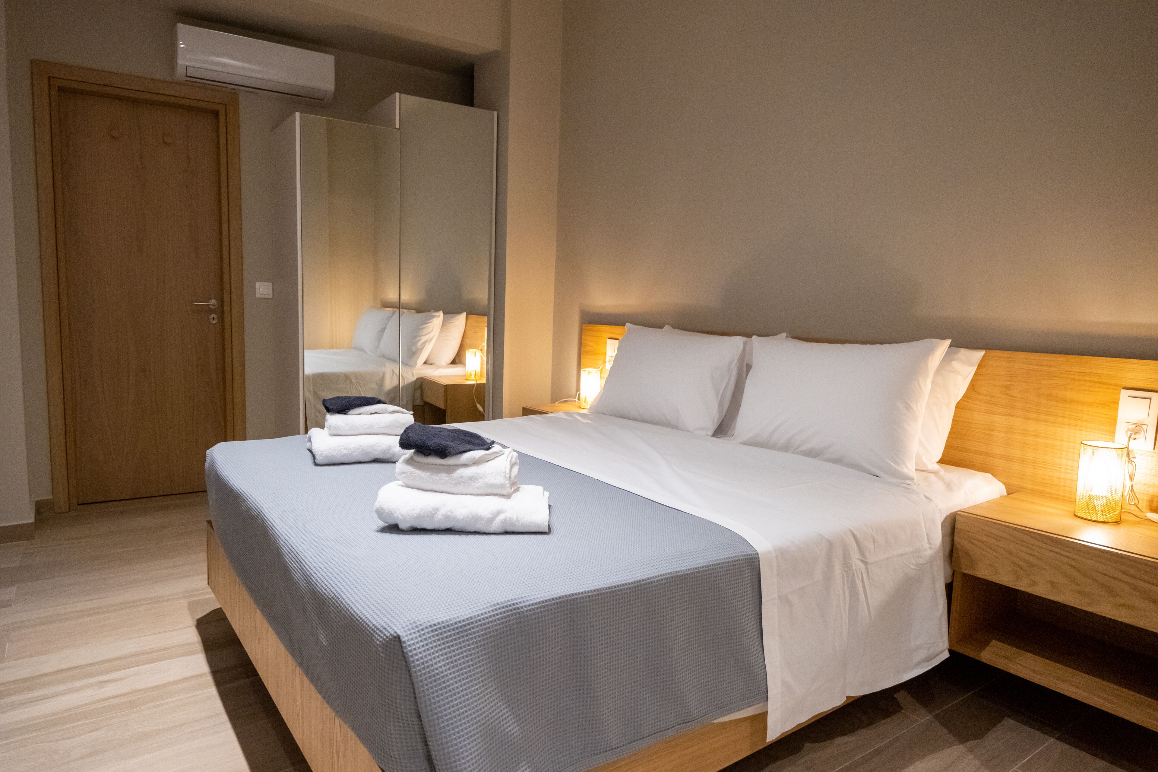 Elia Didotou City Apartments