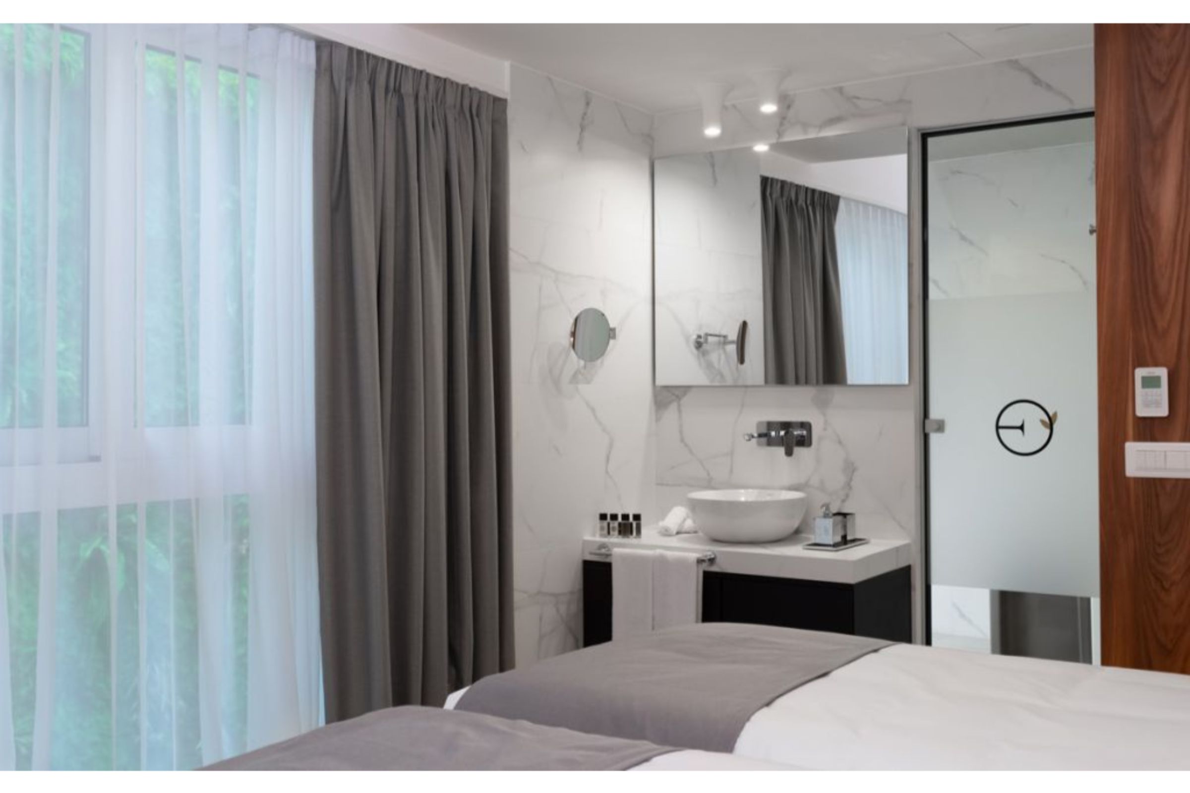 Elia Ermou Athens Hotel