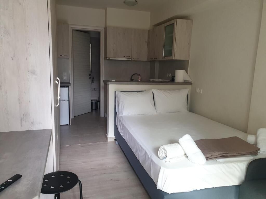 Elvita Apartments 3