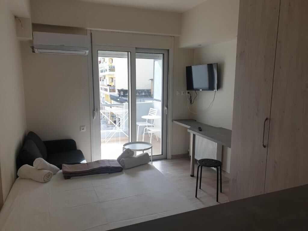 Elvita Apartments 3