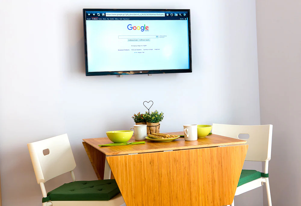 Emerald Suites & Studios