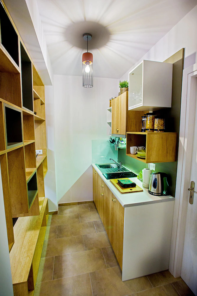 Emerald Suites & Studios