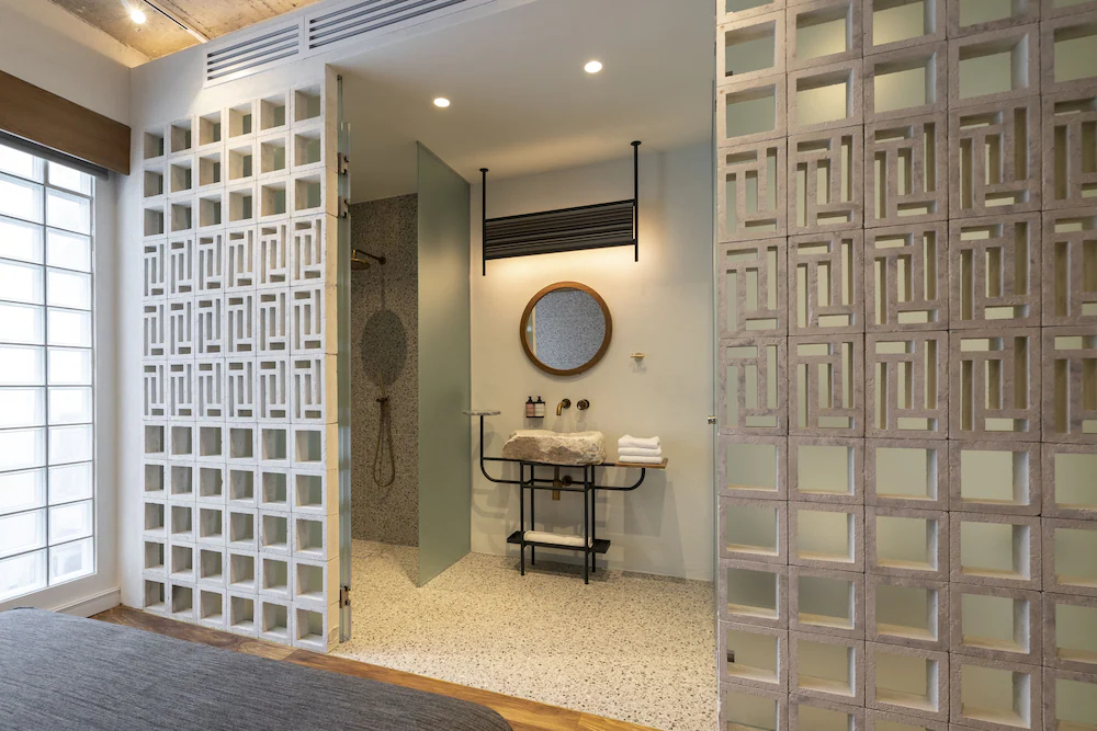Ergon House