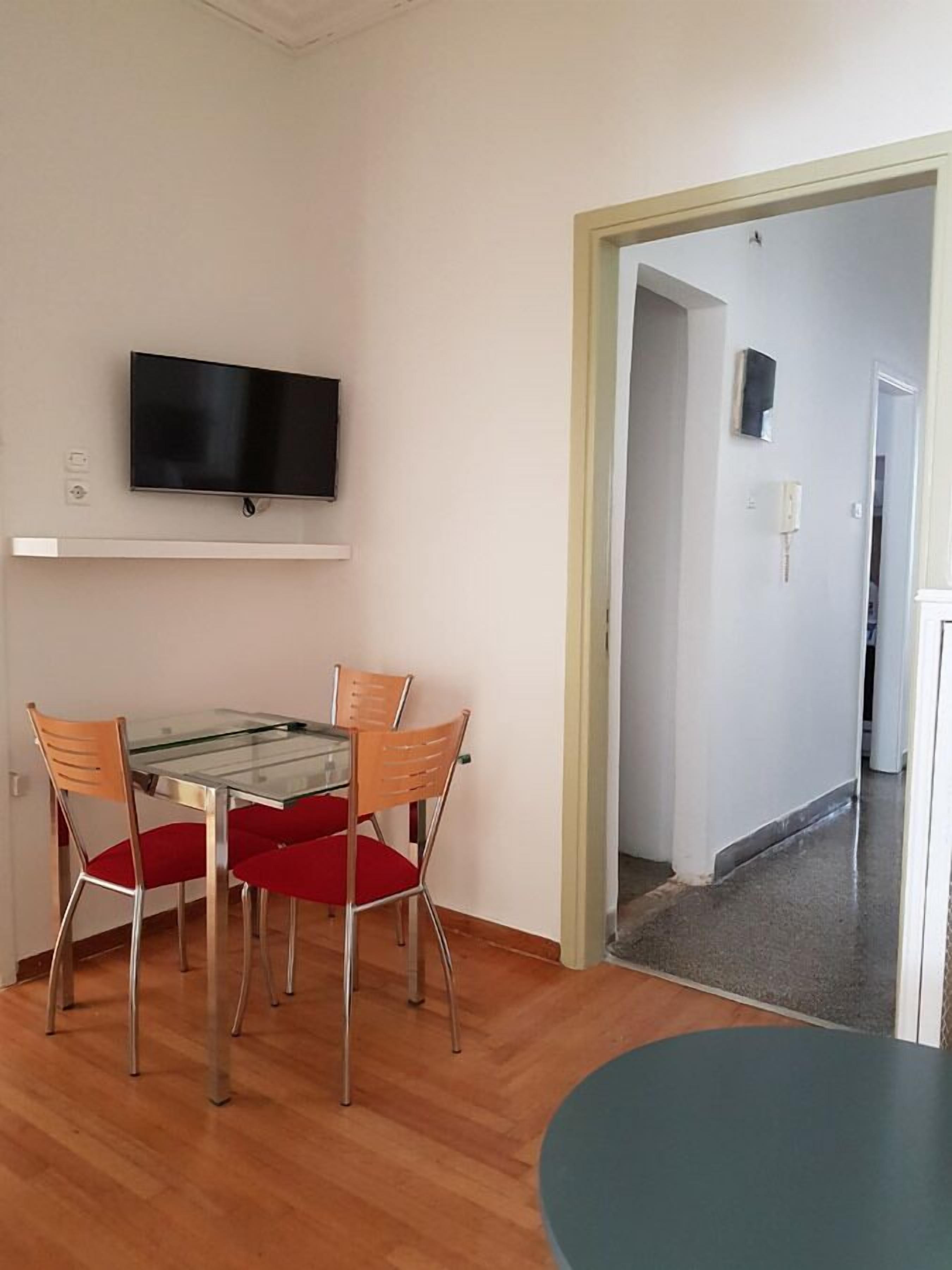 Errathens Apartments