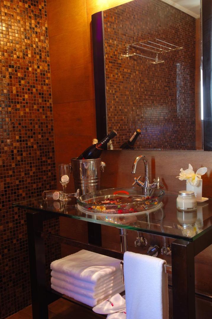 Olympic Fashion Hotels