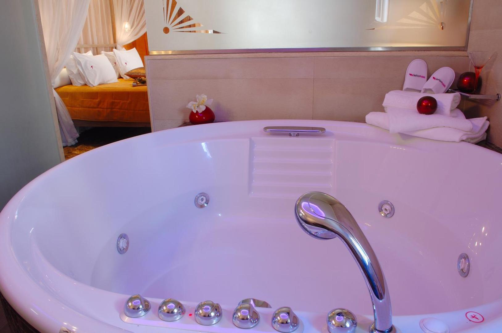 Olympic Fashion Hotels