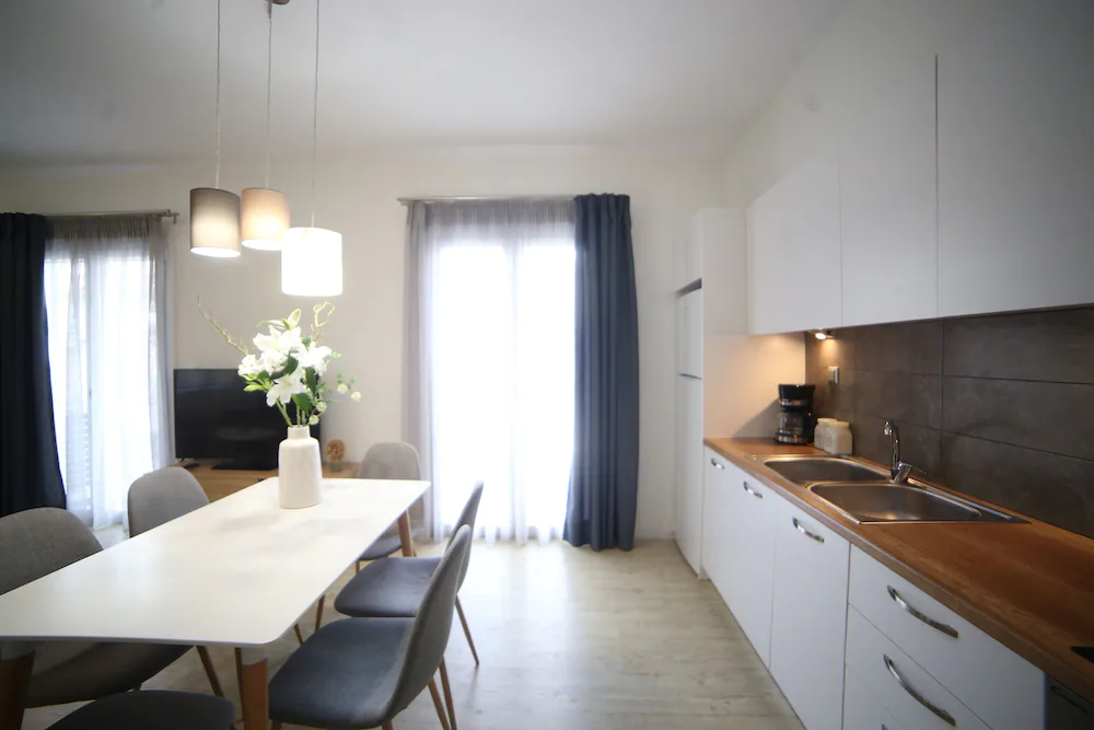 Formionos Morum City Hotel