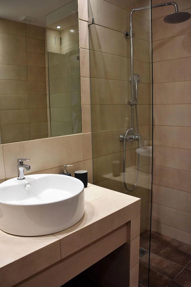 Formionos Morum City Hotel