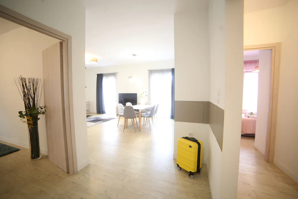 Formionos Morum City Hotel