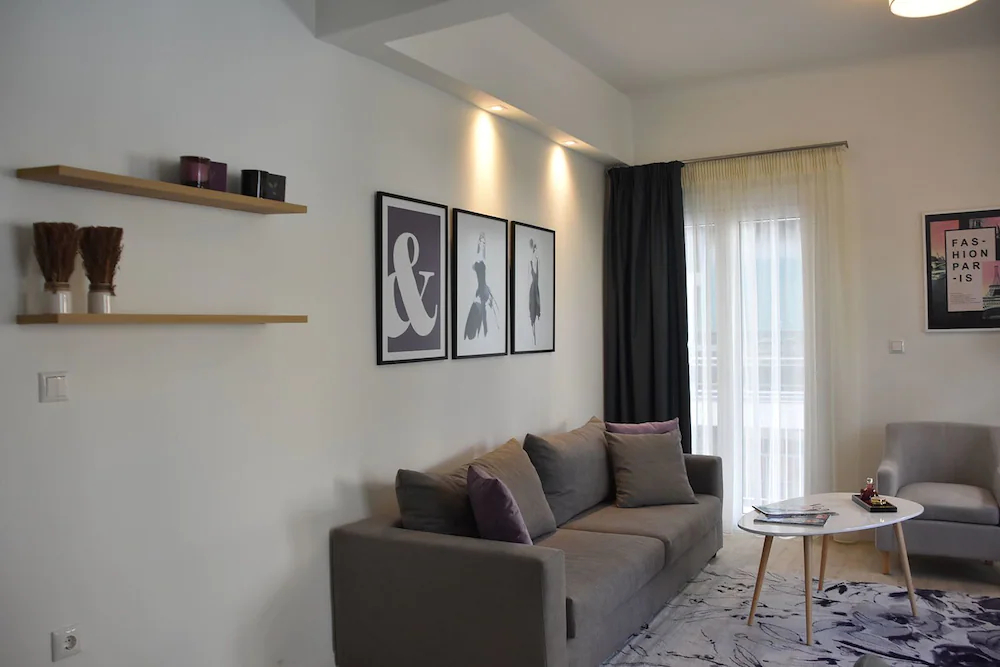 Formionos Morum City Hotel