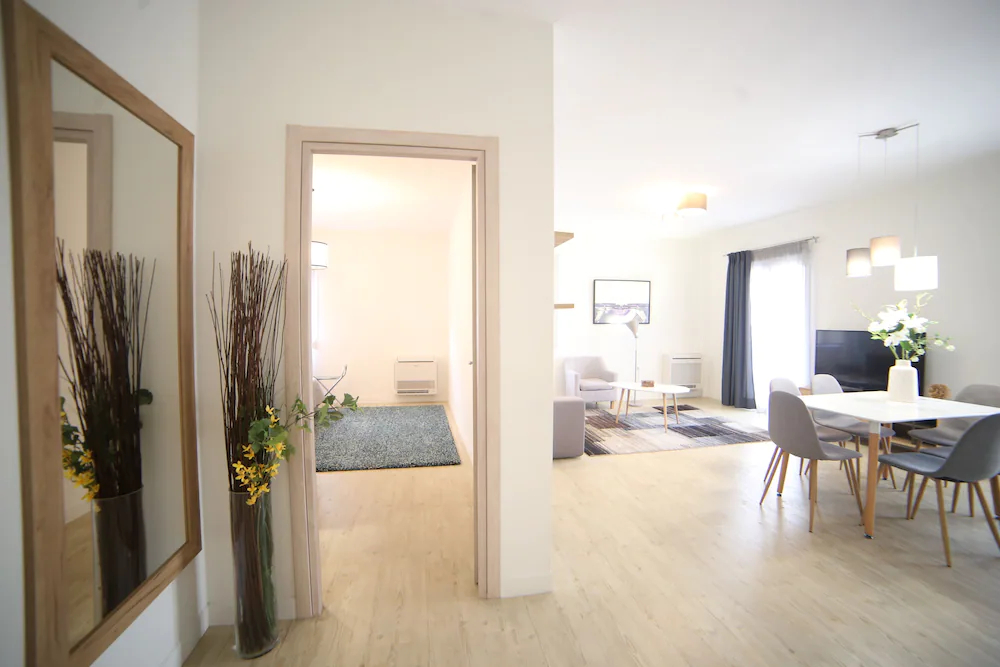 Formionos Morum City Hotel