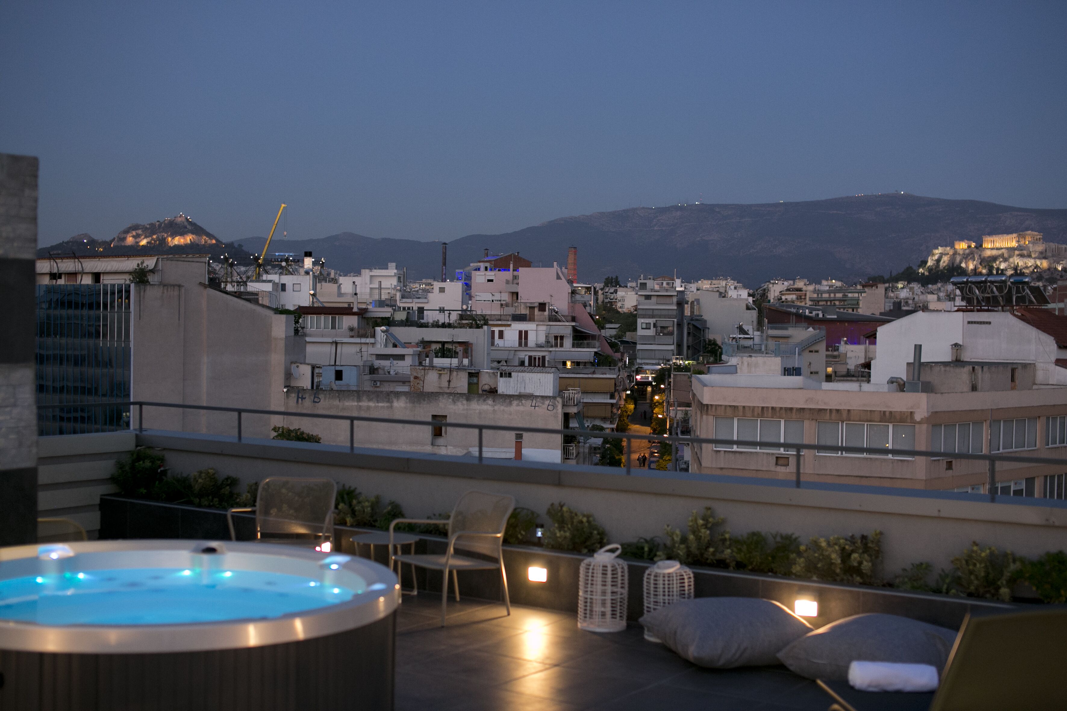 Fortyseven Luxury Suites & Lofts