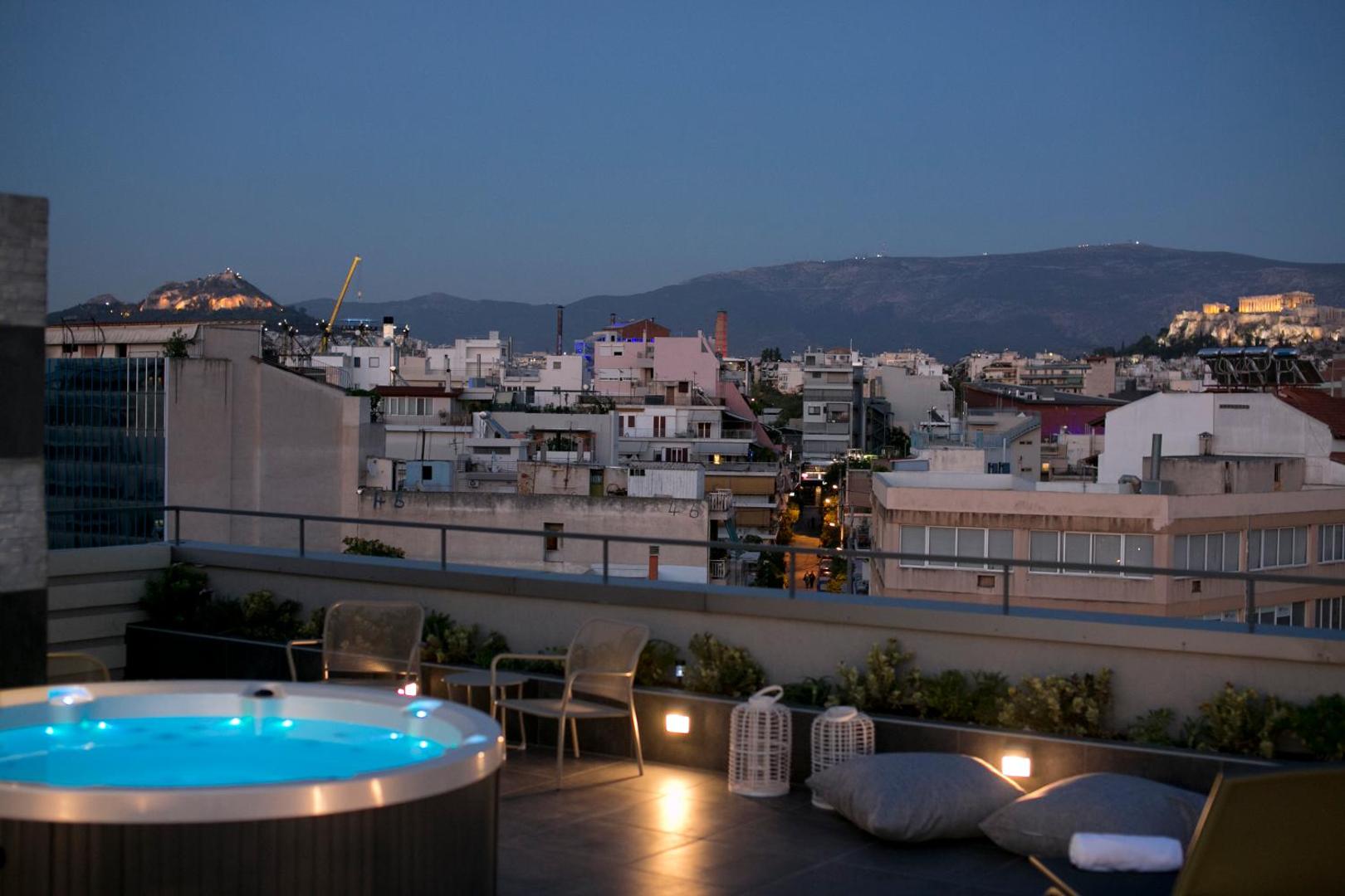 Fortyseven Luxury Suites & Lofts