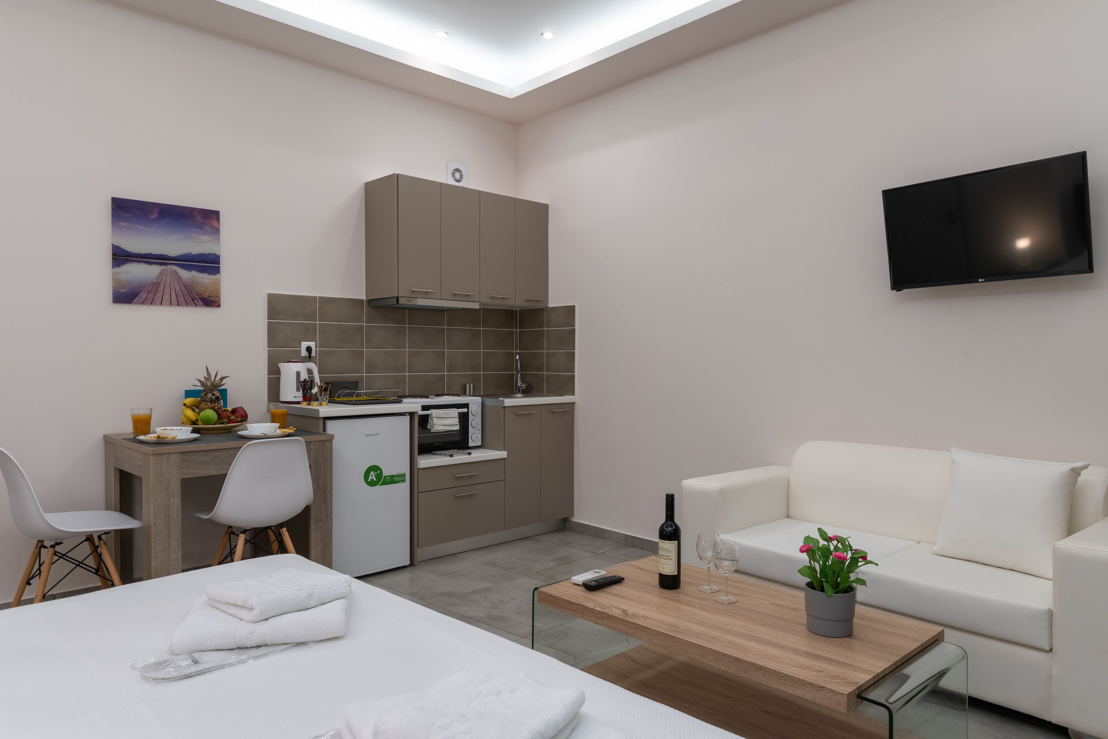 Alekos Apartments 2
