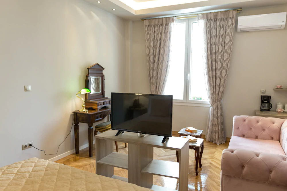 Hellenic Hospitality House