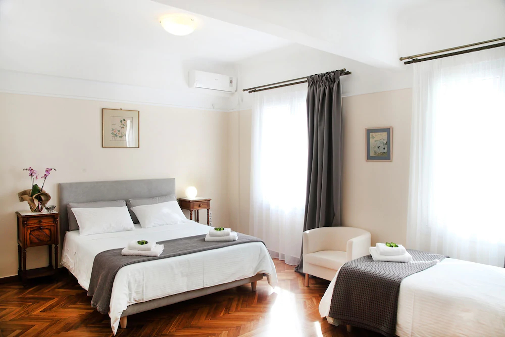 Hellenic Hospitality House
