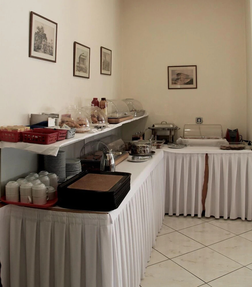 Hotel Platon