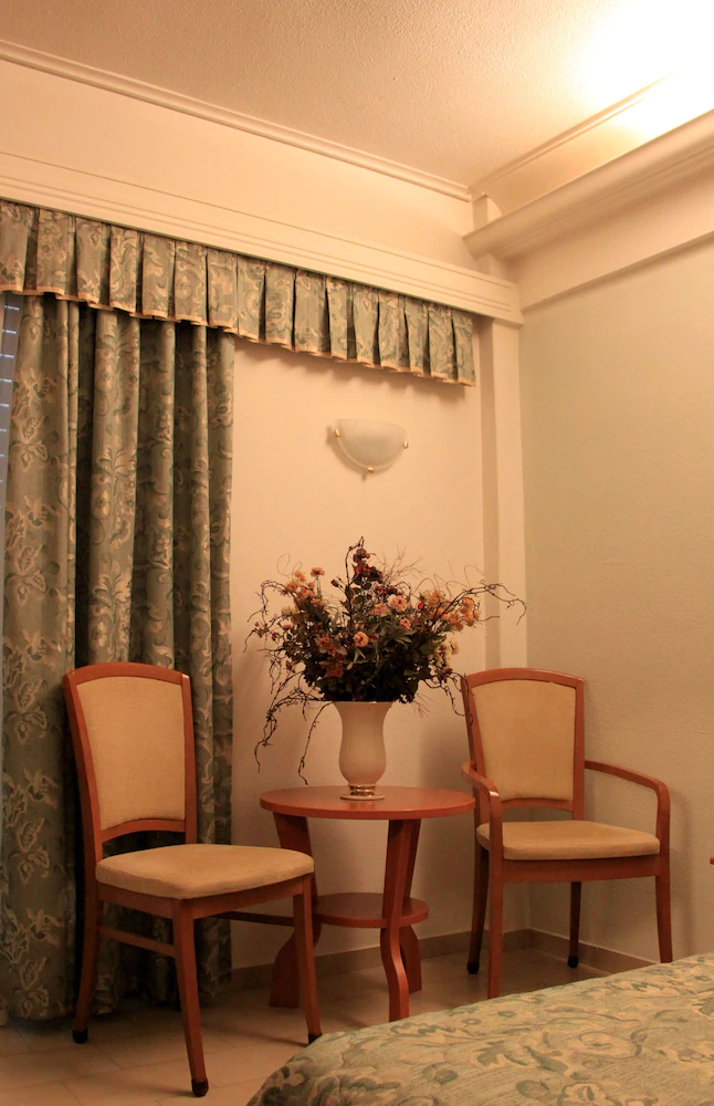 Hotel Platon